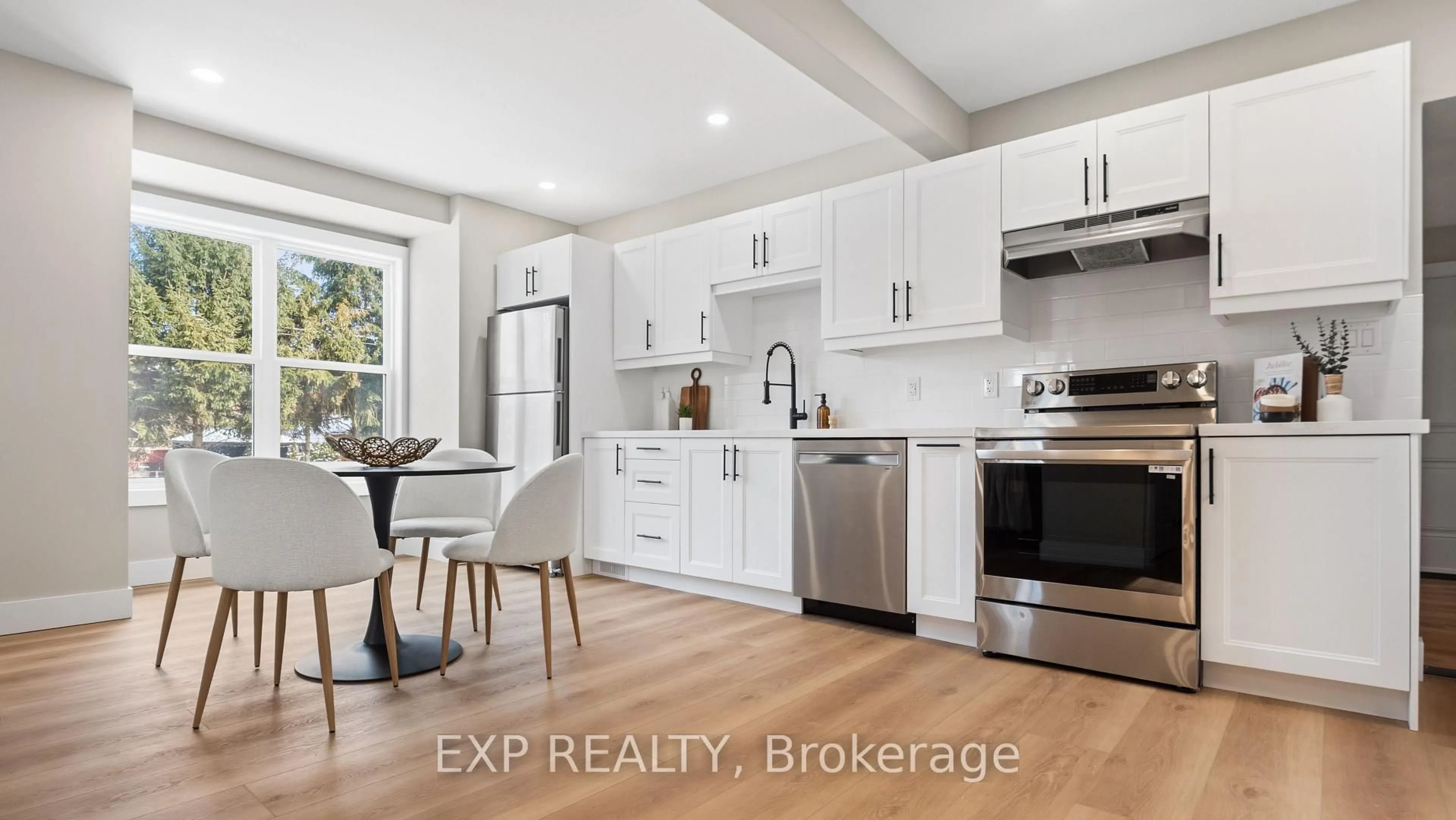 Open concept kitchen, unknown for 491 Upper Wentworth St, Hamilton Ontario L9A 4T8