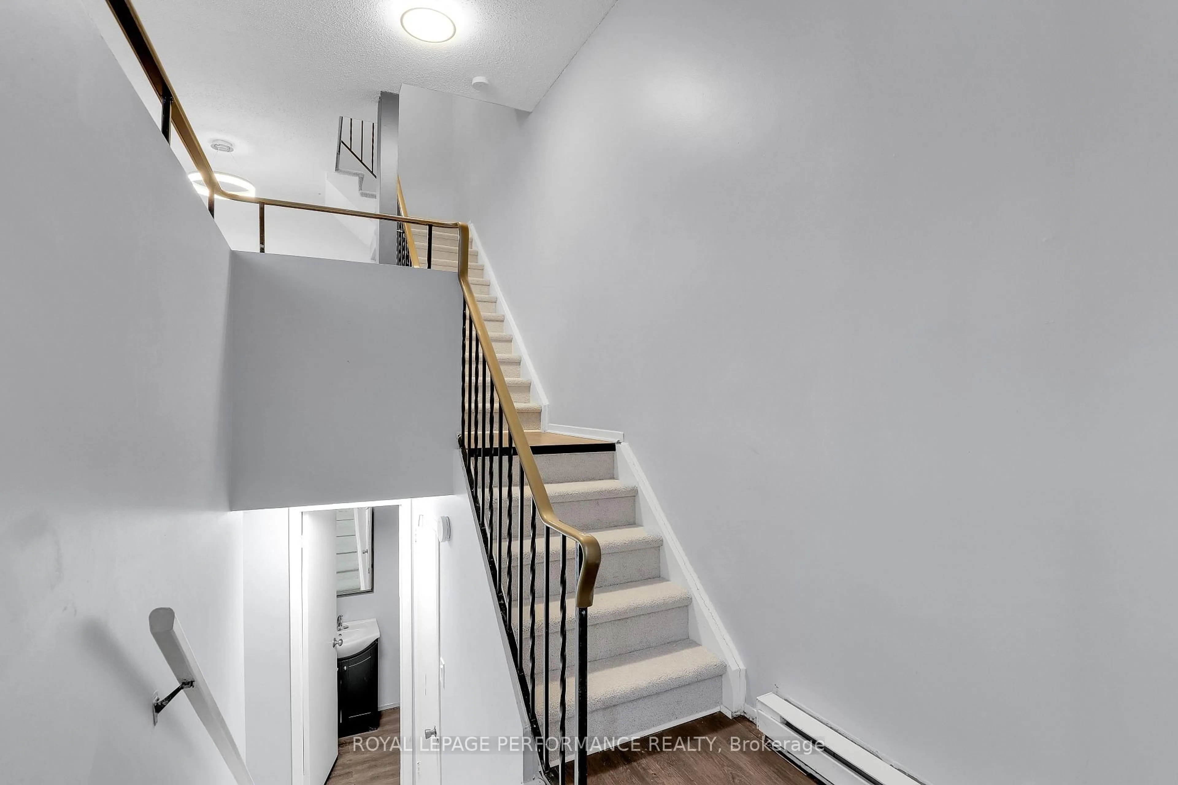 Stairs for 8D Lovell Lane, Ottawa Ontario K2H 9B6