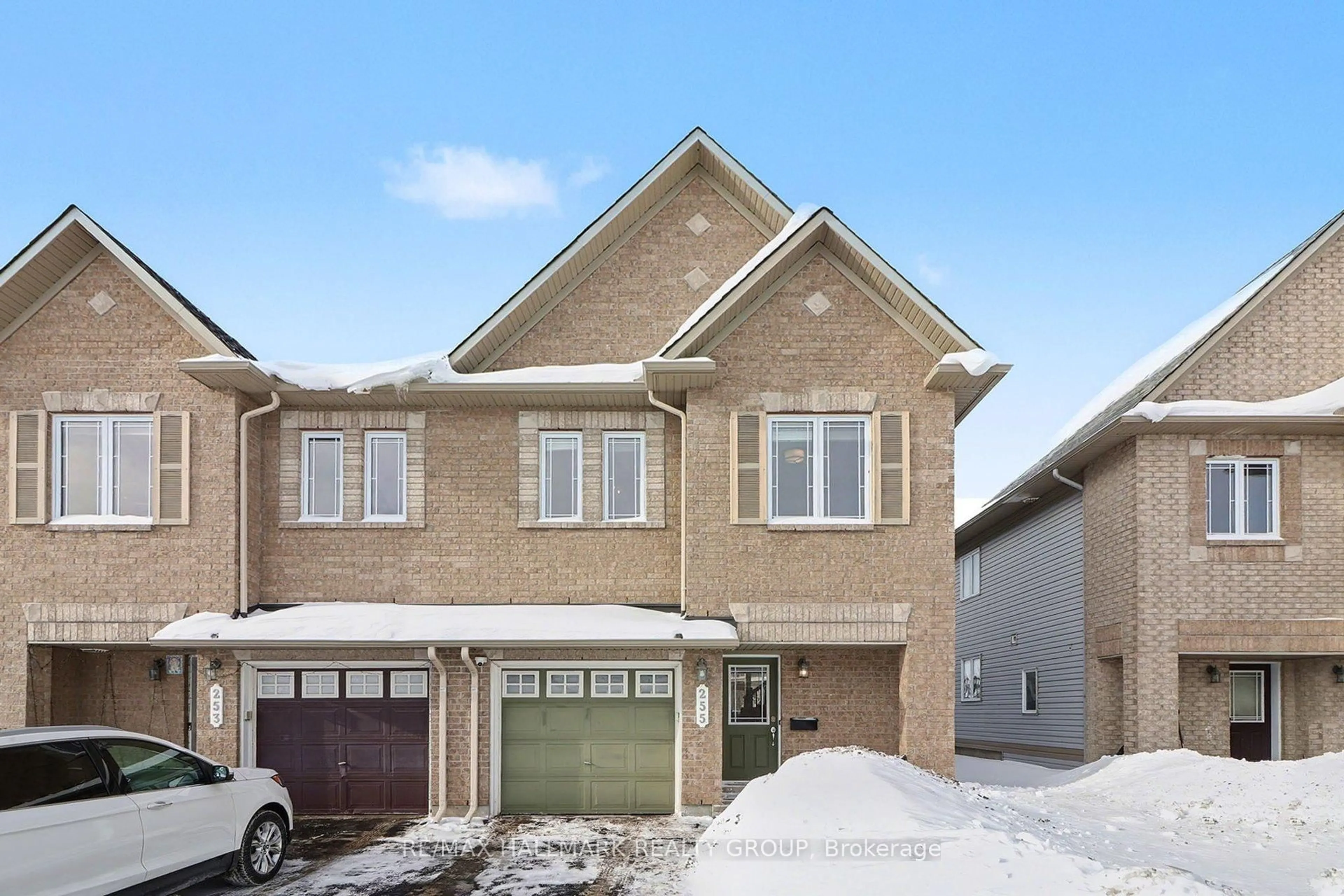 Home with brick exterior material, street for 255 Wildcliff Way, Orleans Ontario K4A 0L4