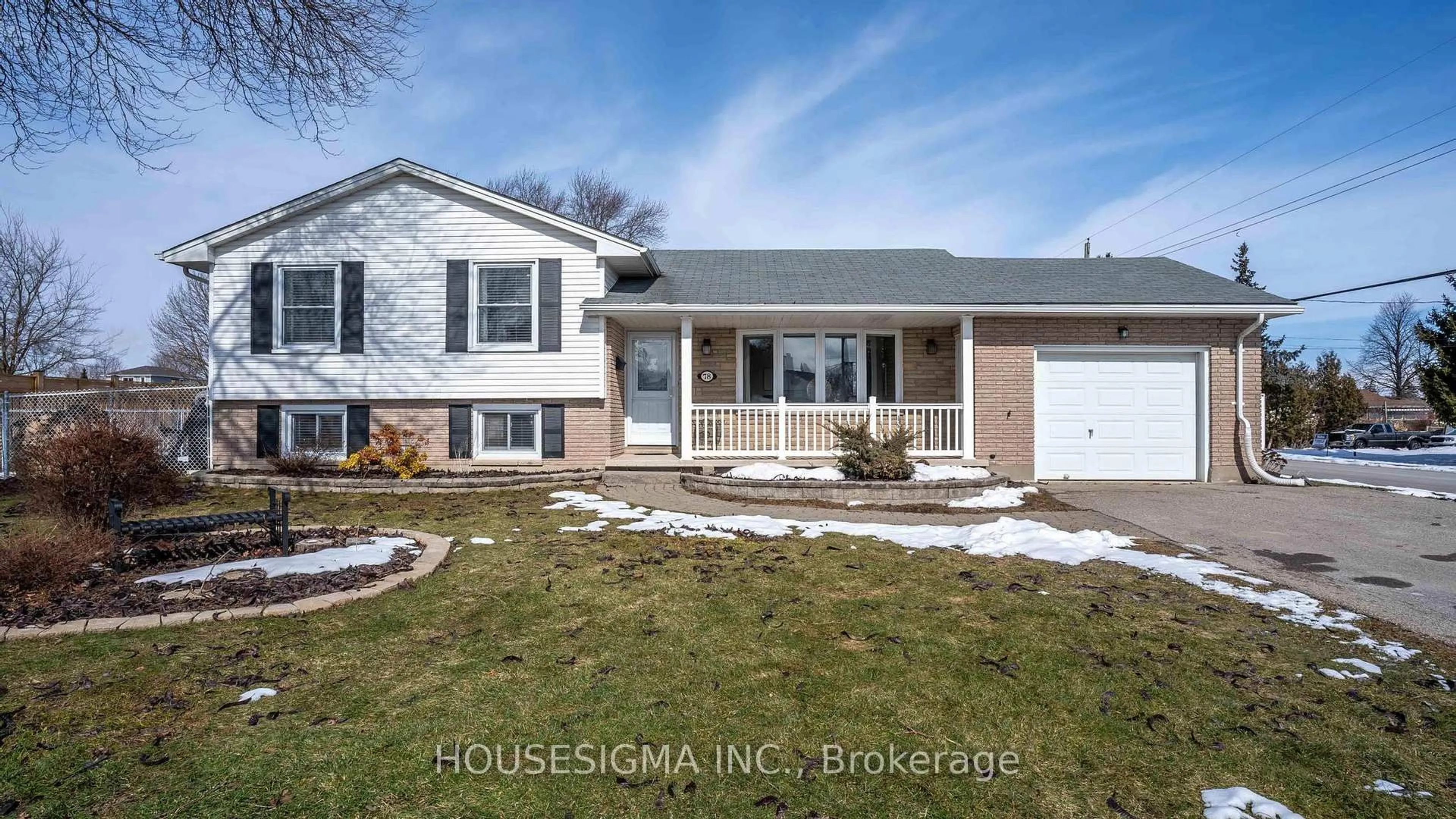 Home with vinyl exterior material, street for 78 Peter St, Central Elgin Ontario N5R 5A8