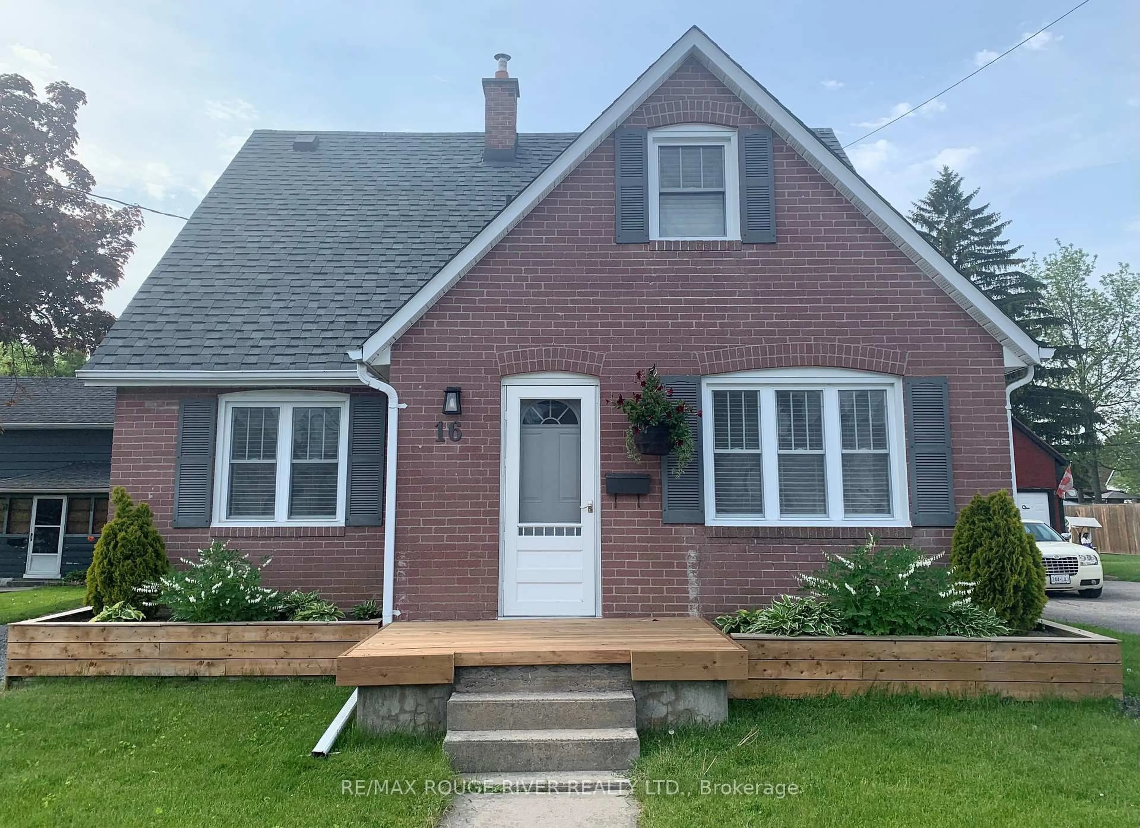 Home with brick exterior material, street for 16 MARGARET St, Port Hope Ontario L1A 1Y3