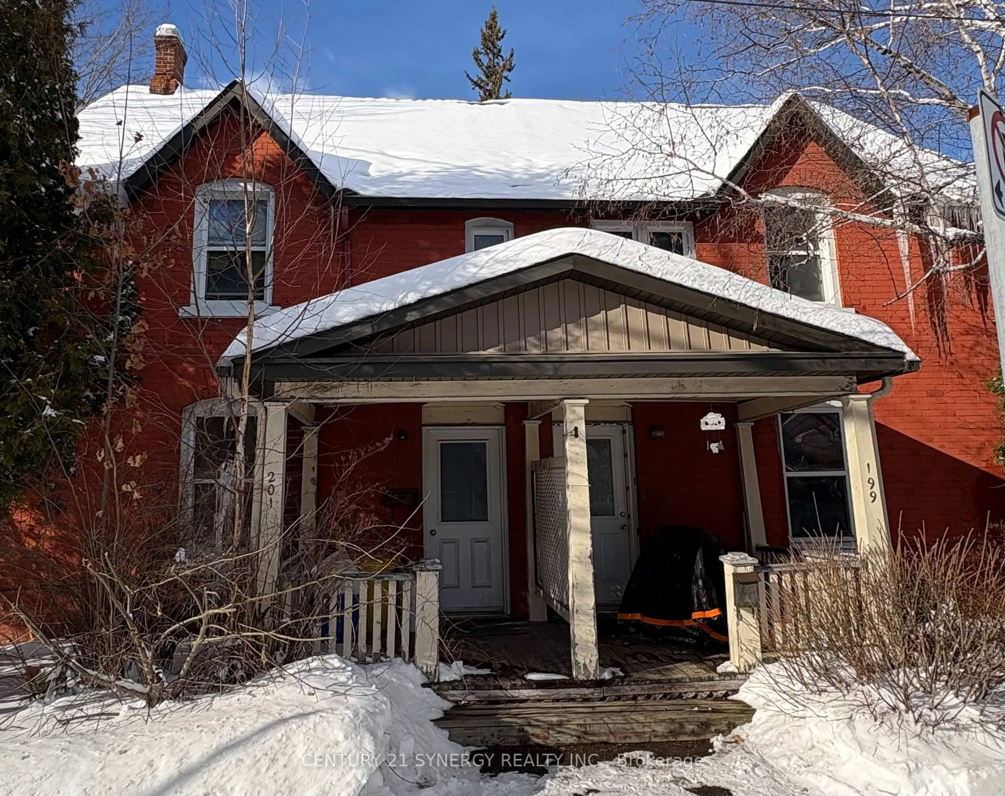 Unknown for 197-199-201 Mary St, Pembroke Ontario K8A 5V7