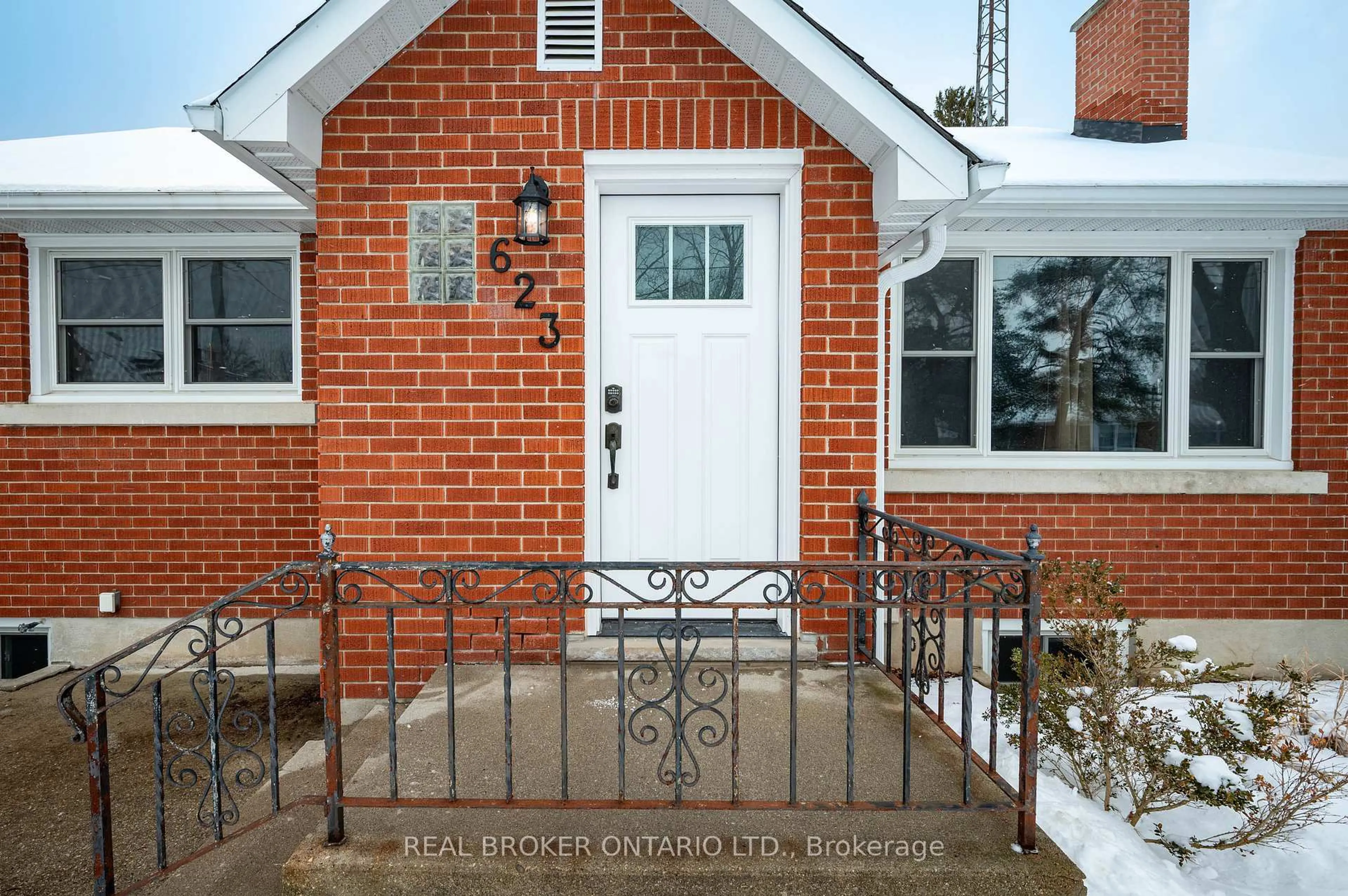 Home with brick exterior material, street for 623 Sherring St, Cambridge Ontario N3H 2X1