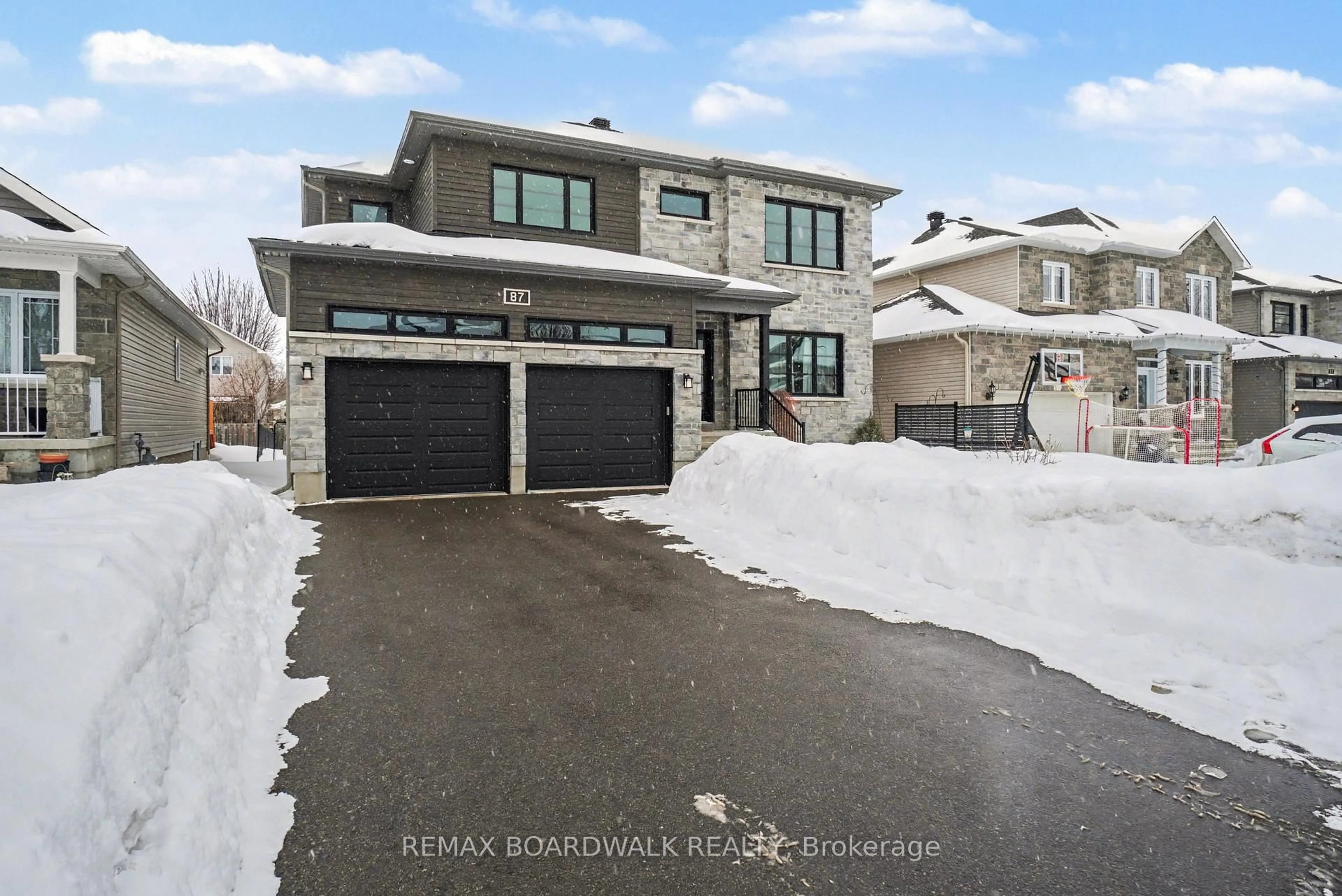 Home with brick exterior material, street for 87 Cobblestone Dr, Russell Ontario K4R 0B2