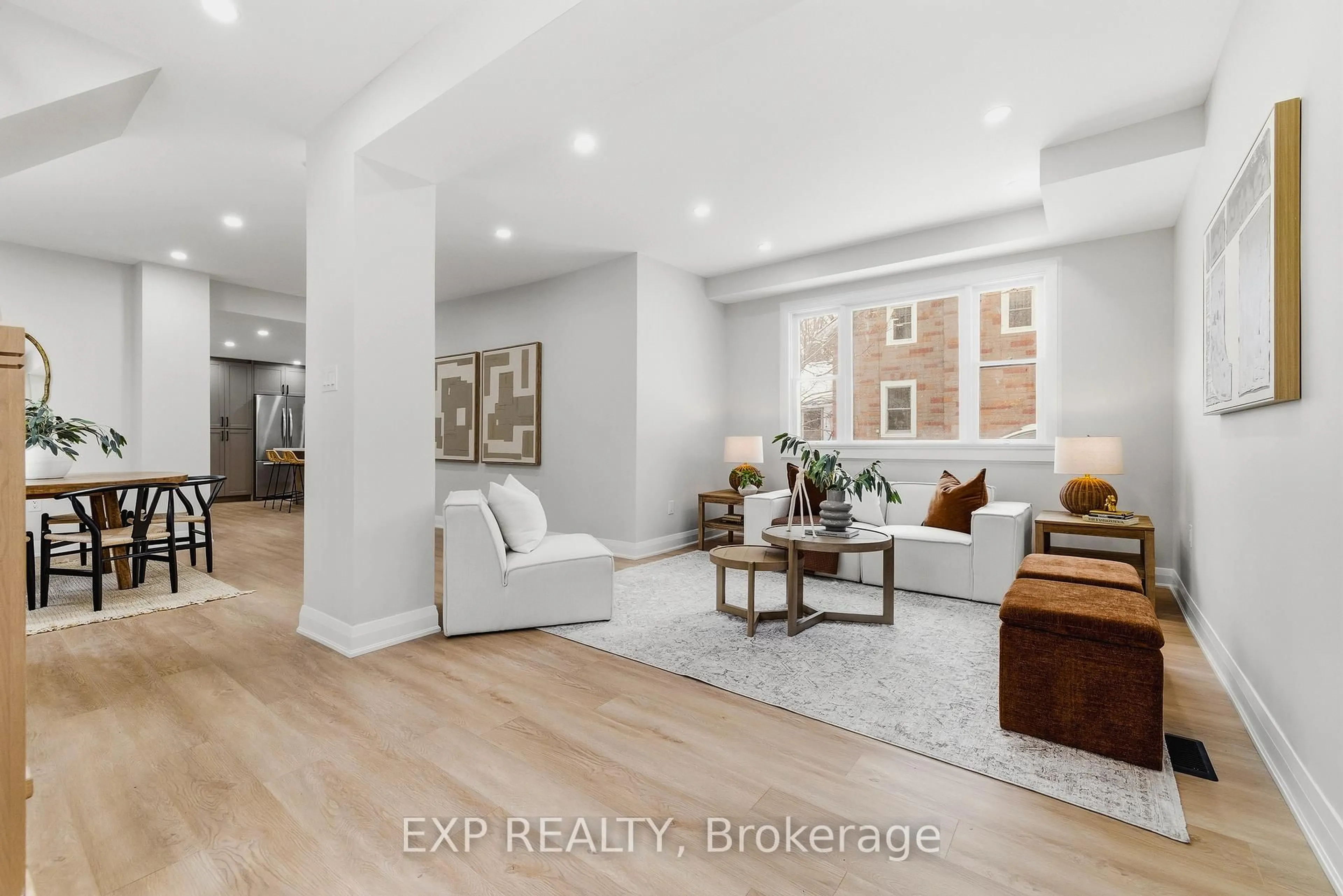 Indoor entryway for 18 Foster Ave, Guelph Ontario N1H 3B3