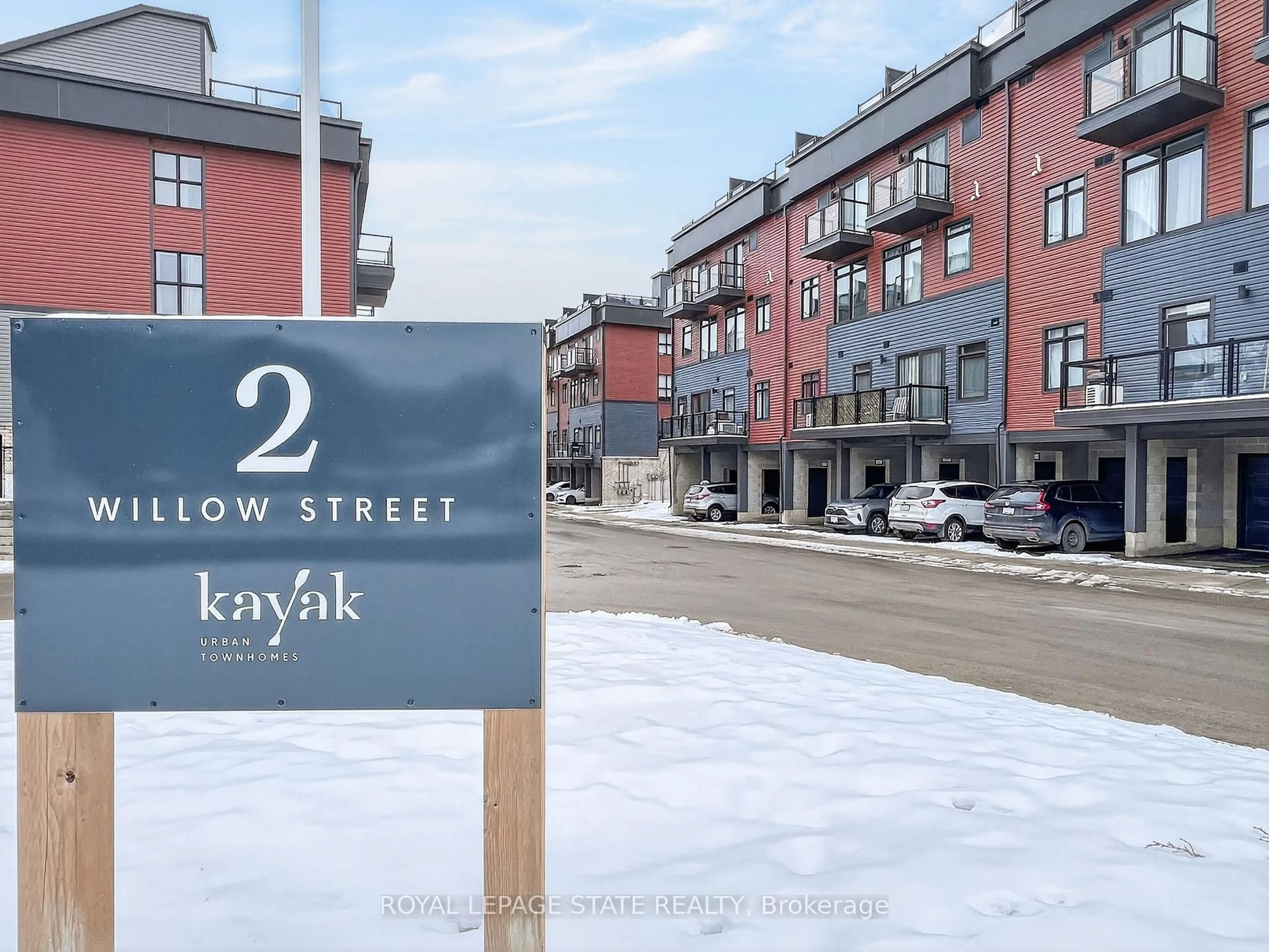 Parking for 2 Willow St #38, Brant Ontario N3L 0K7