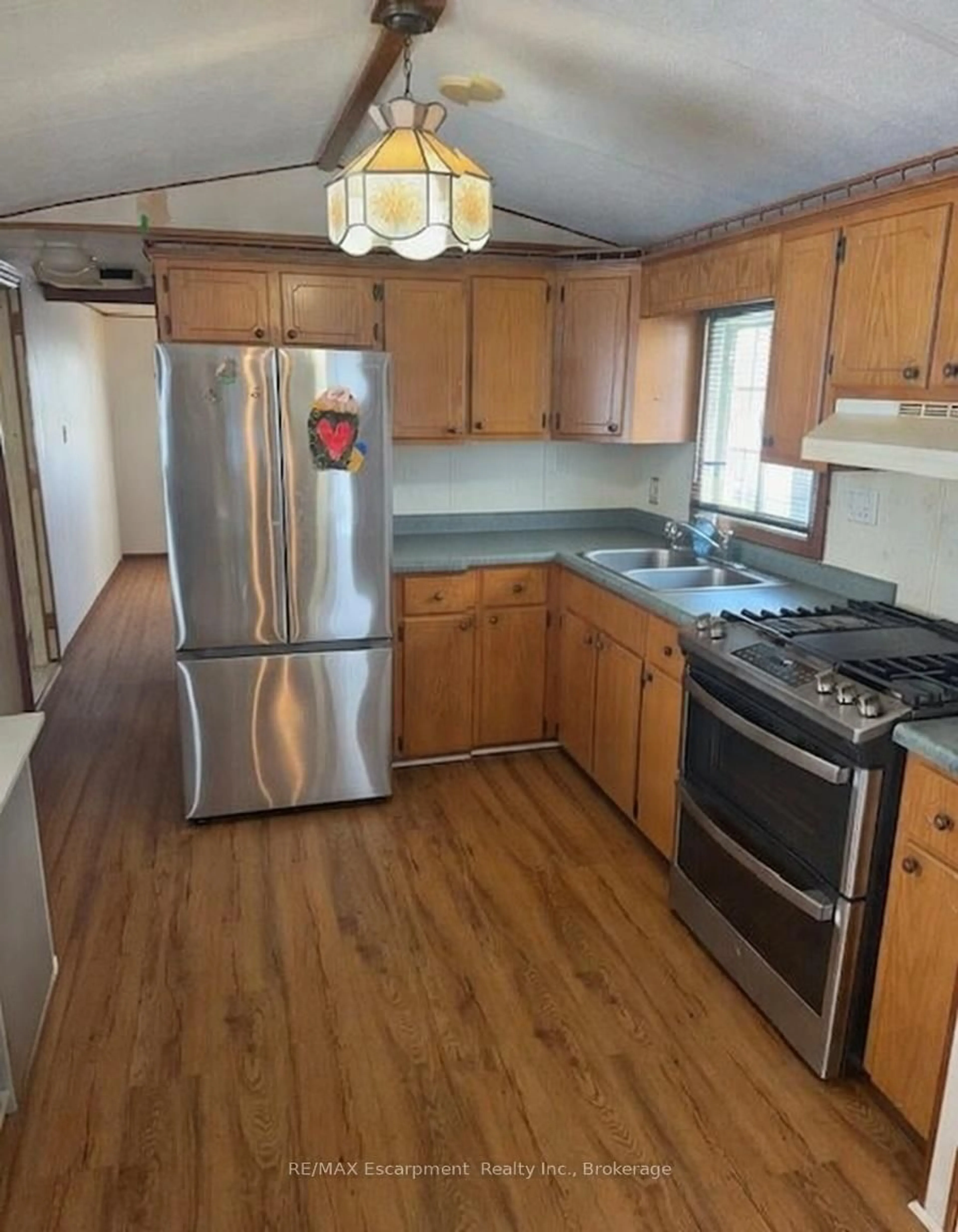 Standard kitchen, wood/laminate floor for 8845 Lundy's Lane #232, Niagara Falls Ontario L2H 1H5
