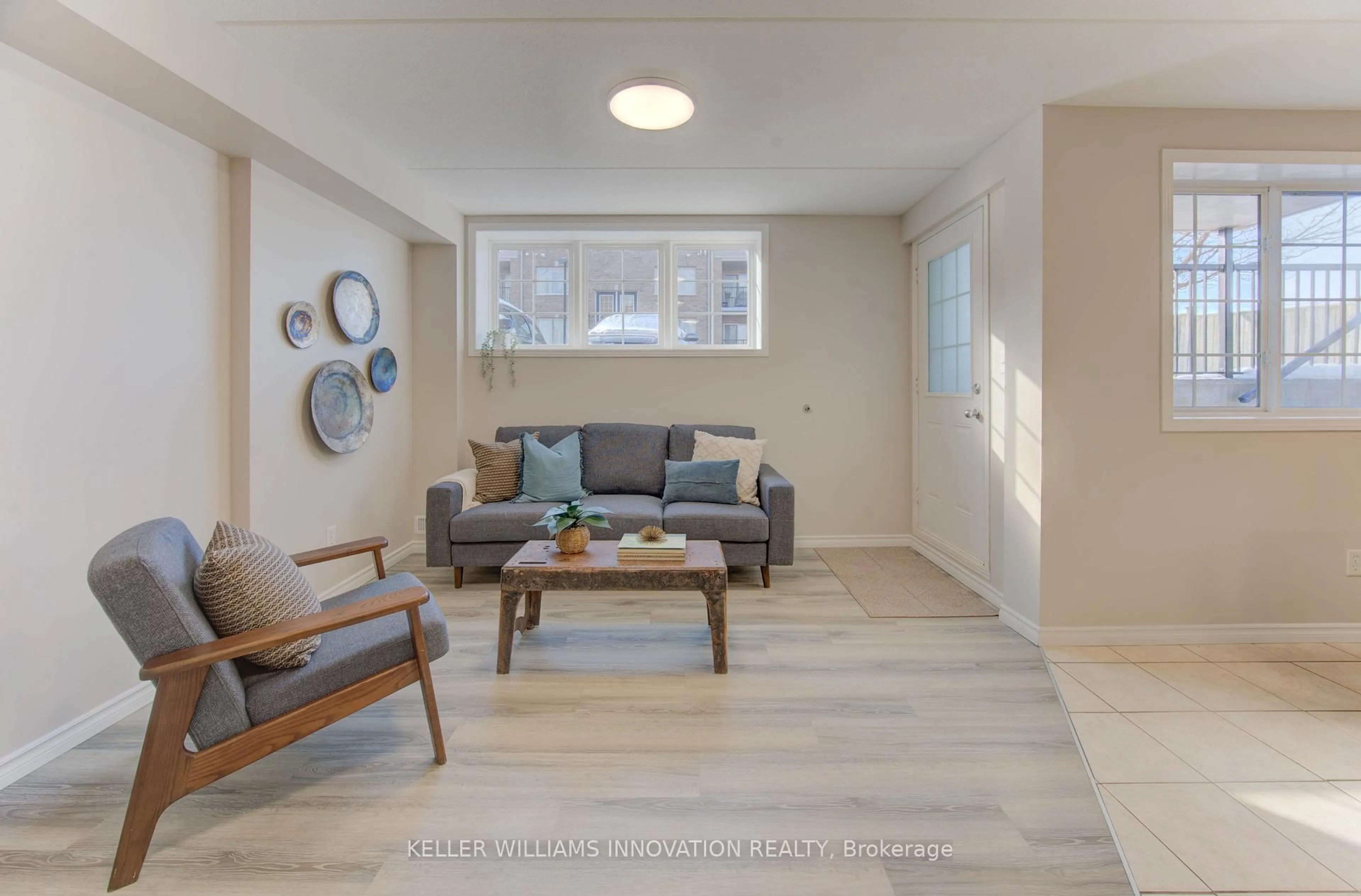 Living room with furniture, unknown for 12 Holborn Dr #E33, Kitchener Ontario N2A 0A4