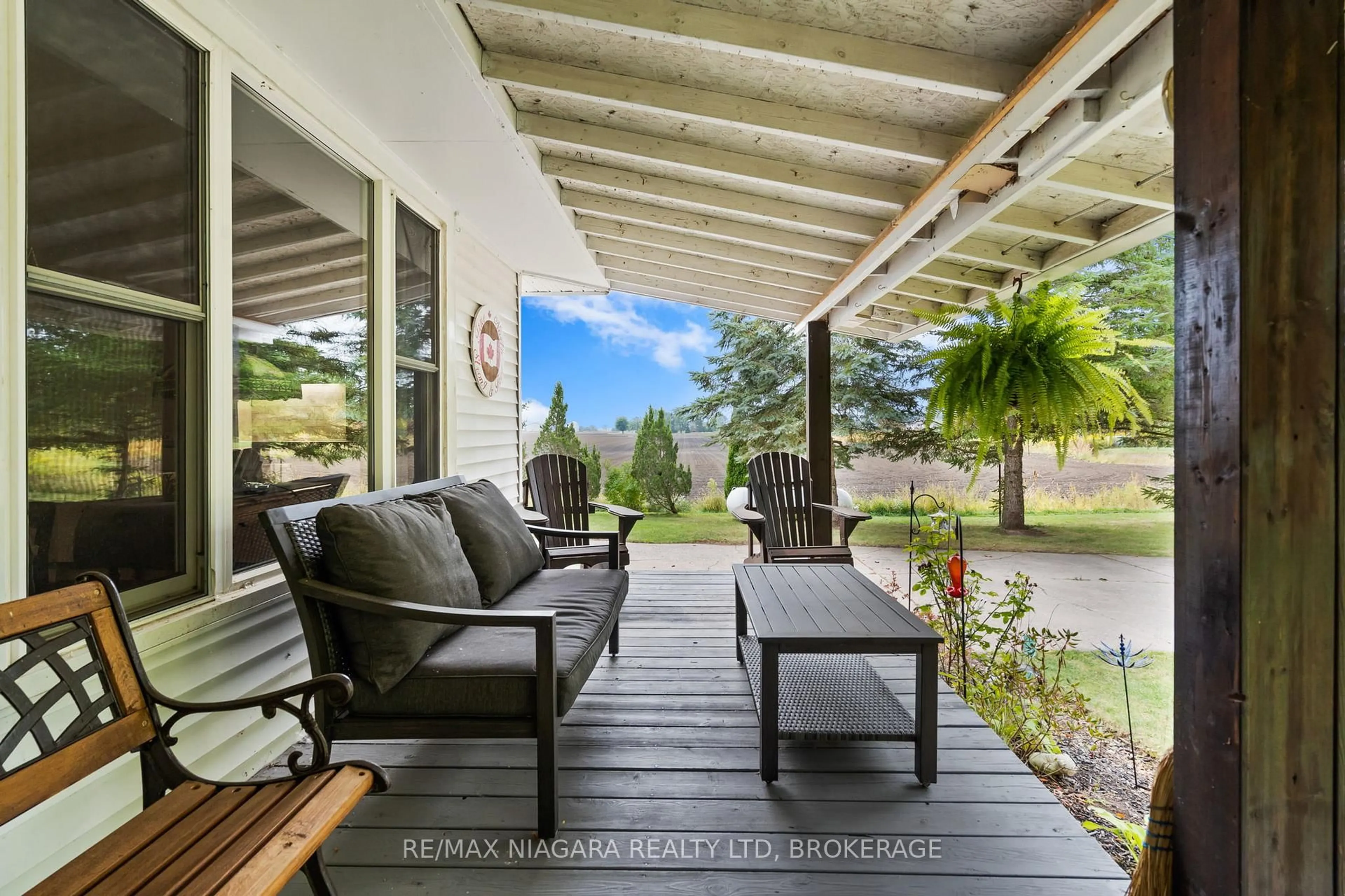 Patio, unknown for 1791 Beamer Rd, West Lincoln Ontario L0R 1Y0