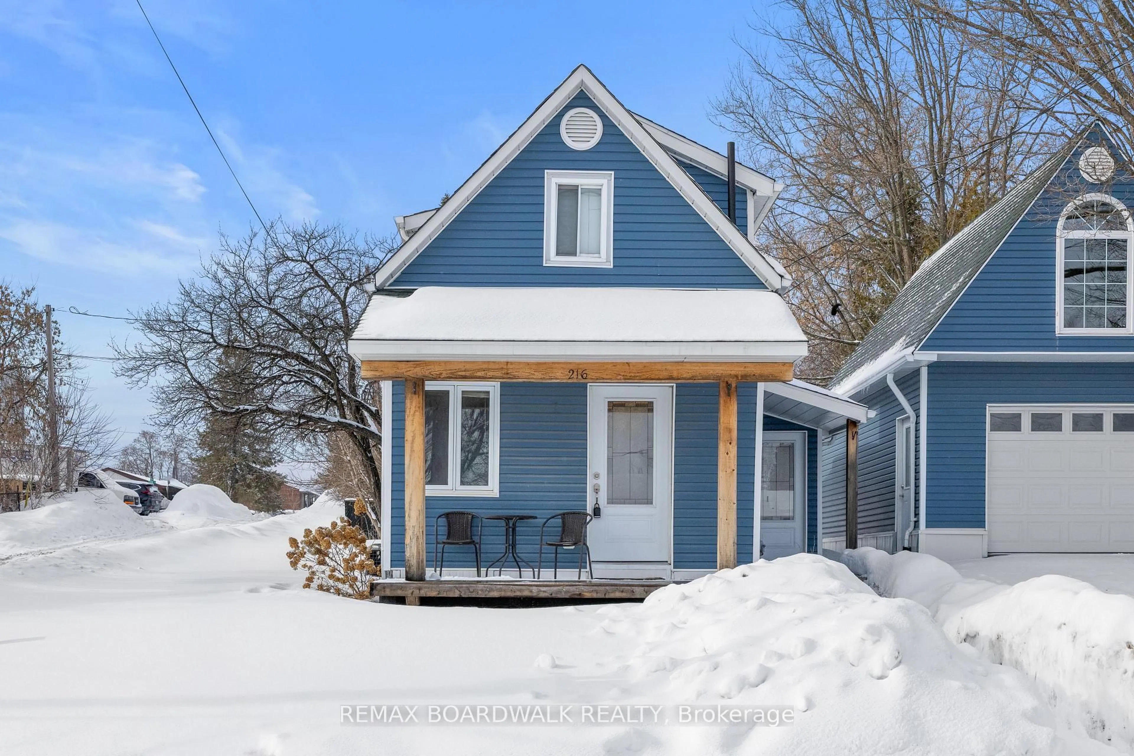 Unknown for 216 Augusta St, Almonte Ontario K0A 1A0