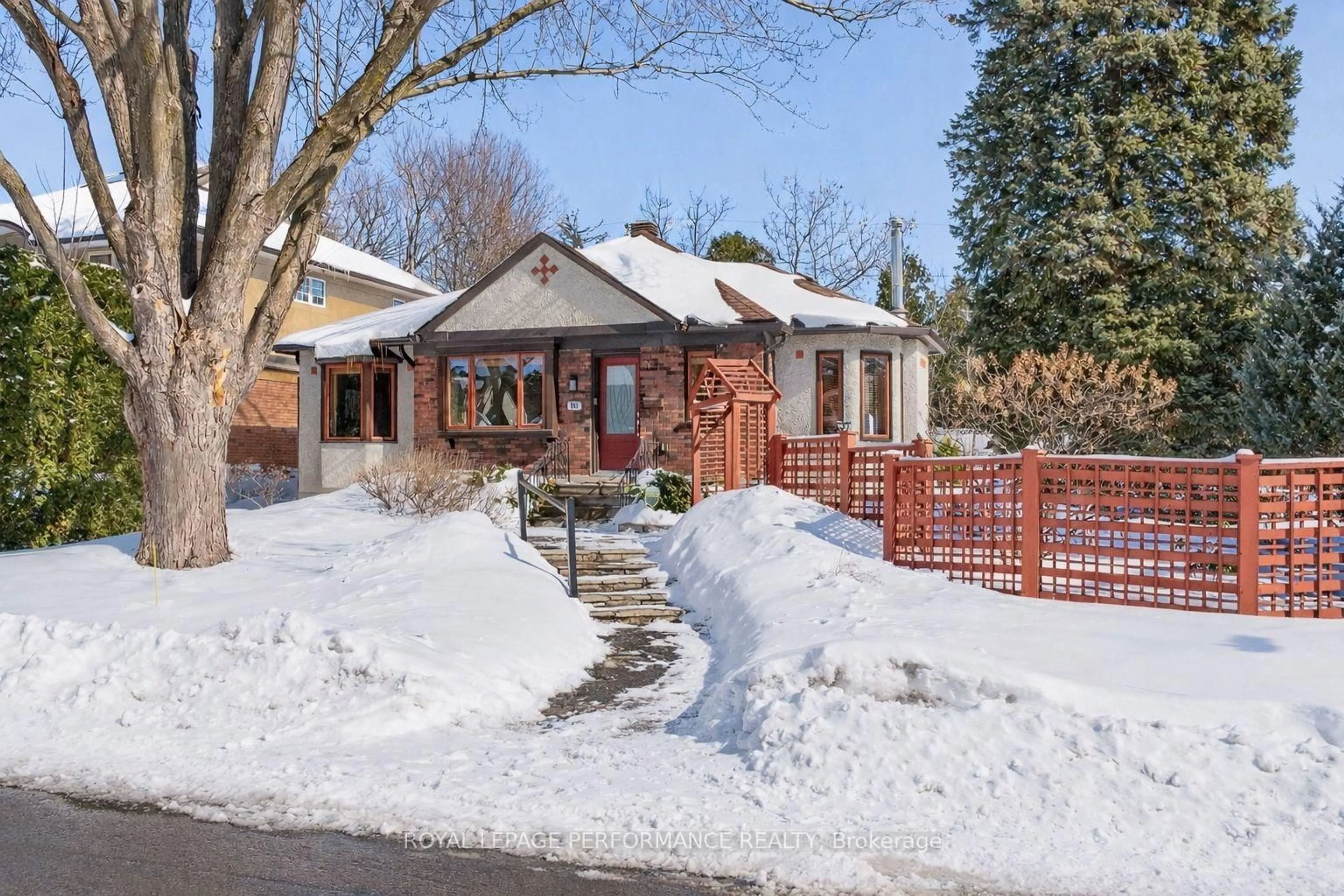 Unknown for 483 Brennan Ave, Ottawa Ontario K1Z 6J9