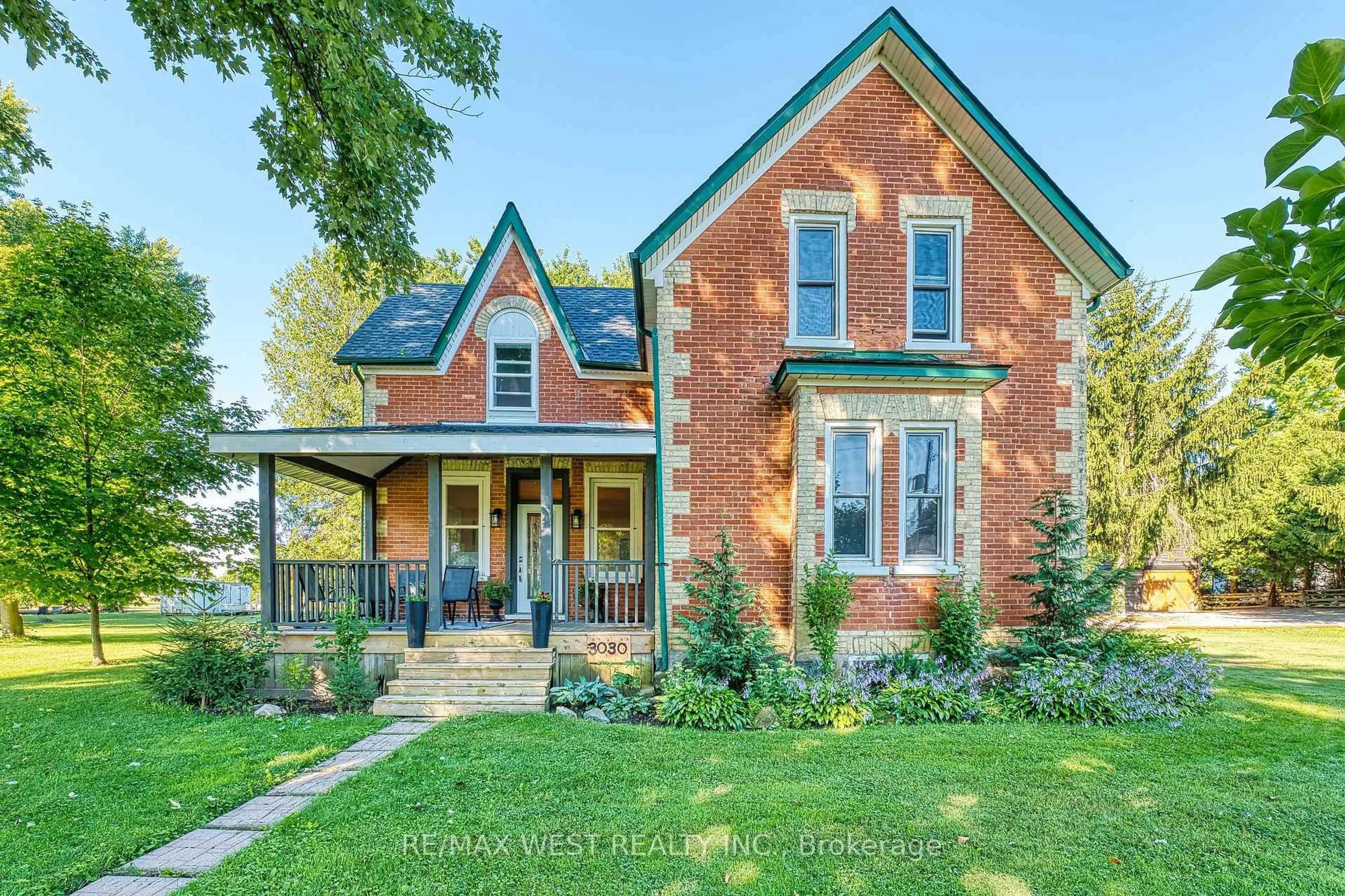 Home with brick exterior material, street for 3030 Patrick St, Howick Ontario N0G 1V0