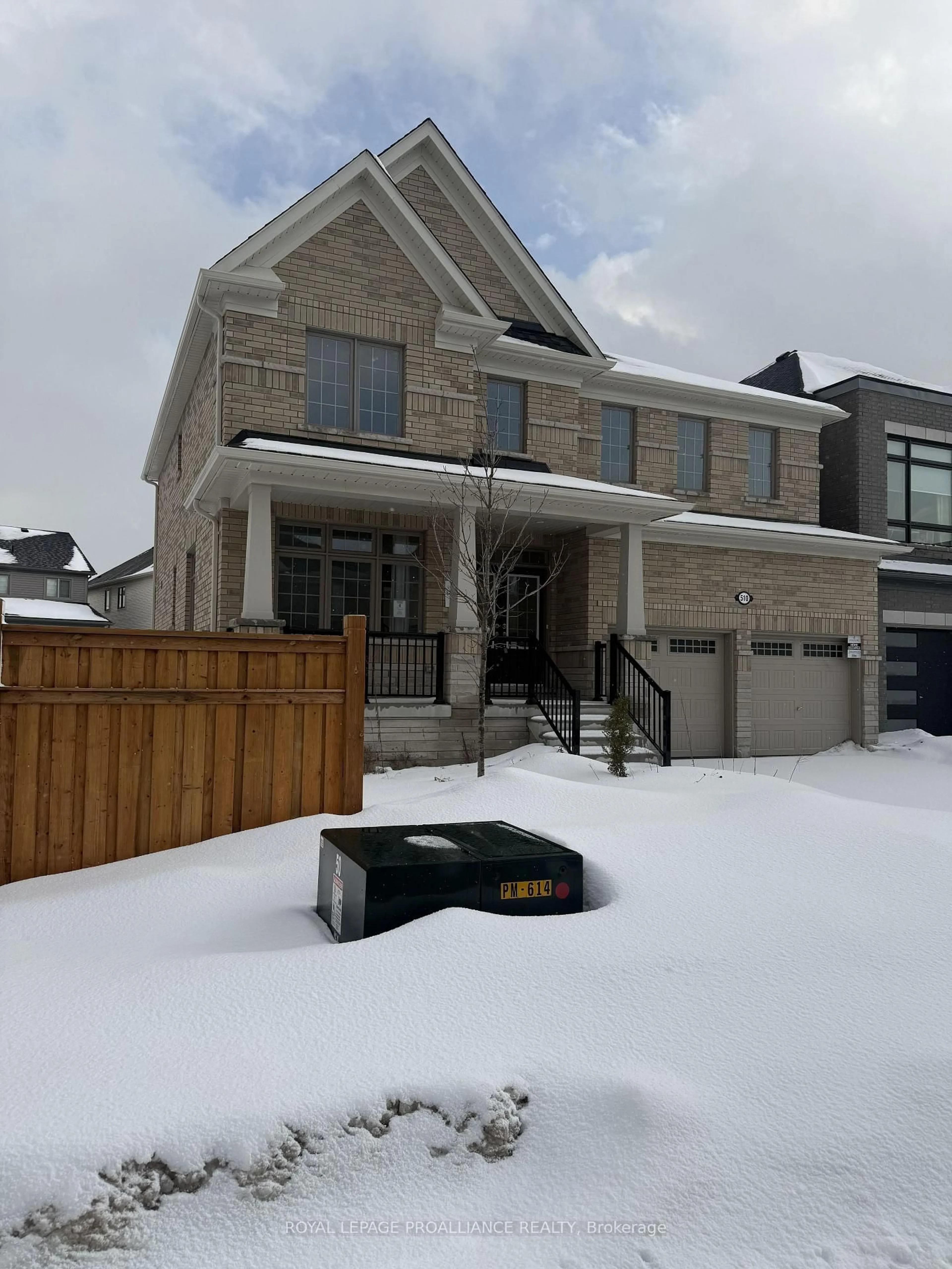 A pic from outside/outdoor area/front of a property/back of a property/a pic from drone, street for 510 Hornbeck St, Cobourg Ontario K9A 4A1