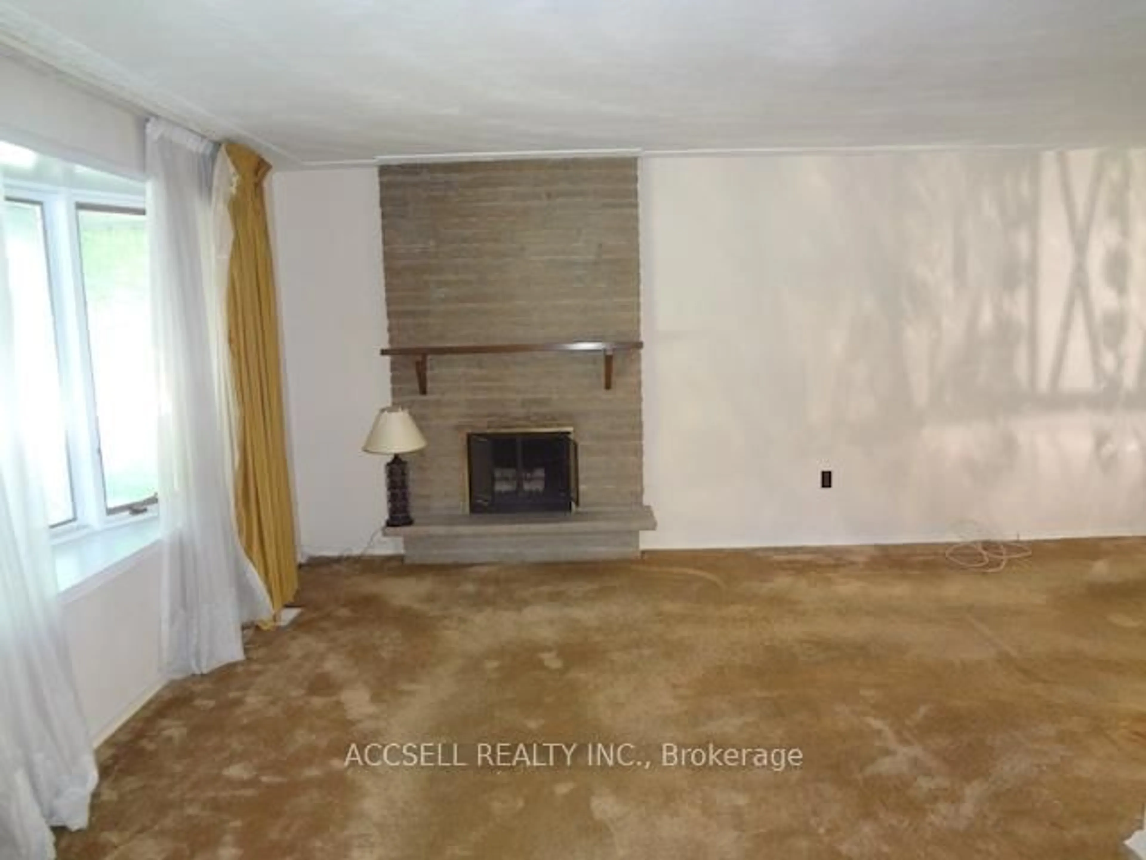 A pic of a room for 54 Sylvan Dr, North Dumfries Ontario N1R 5S5