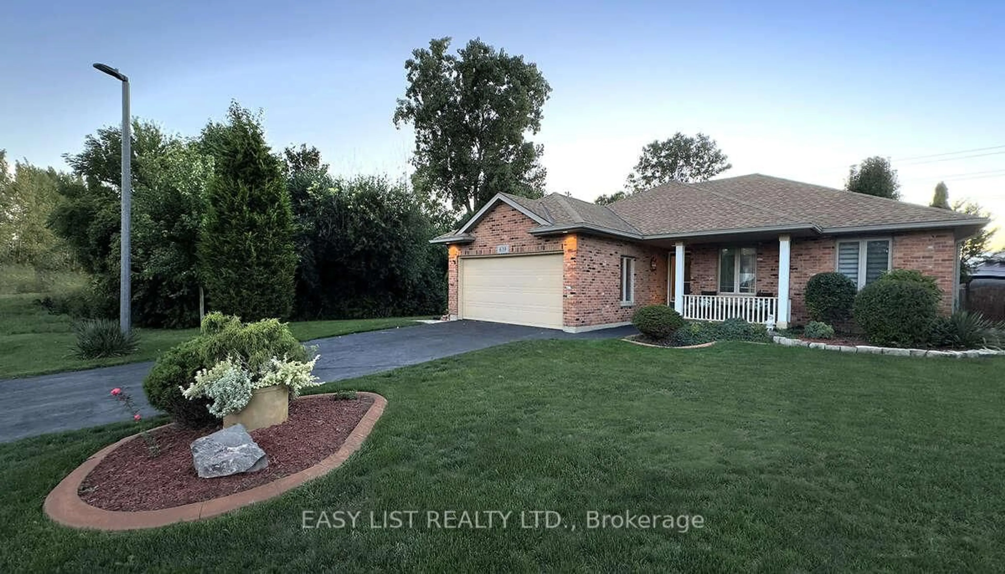 Home with brick exterior material, street for 639 Secretariate Dr, St. Clair Ontario N0N 1G0