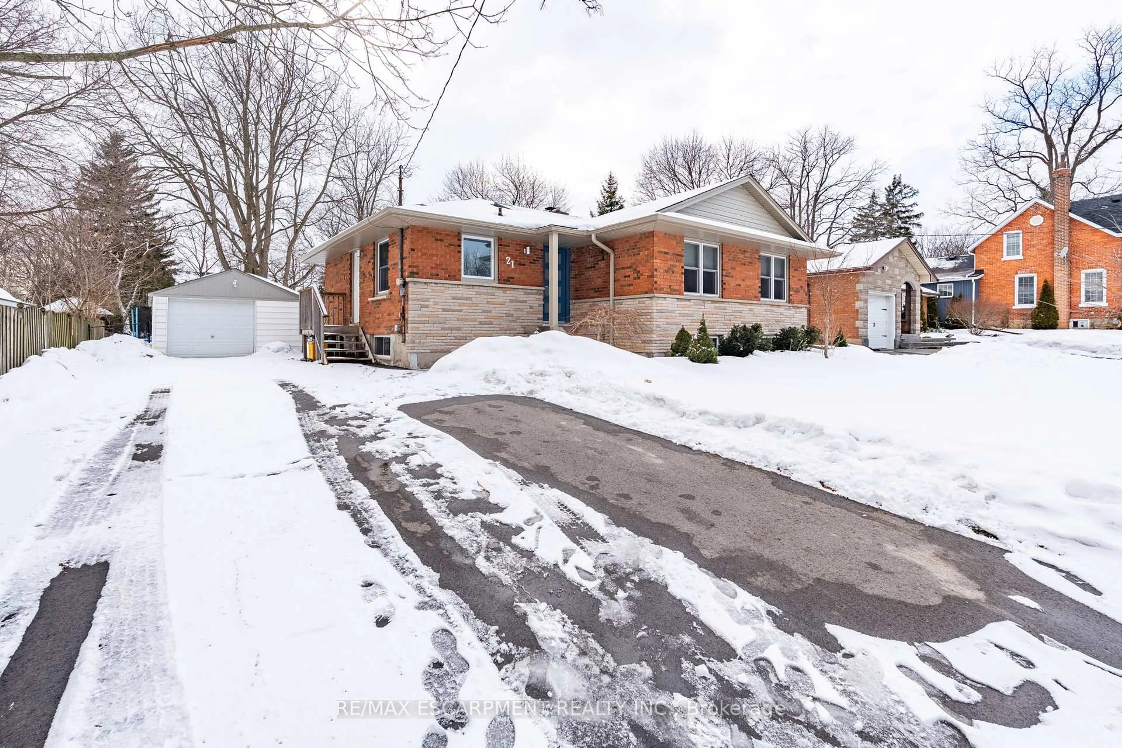 Unknown for 21 Victoria St, Hamilton Ontario L0R 2H0