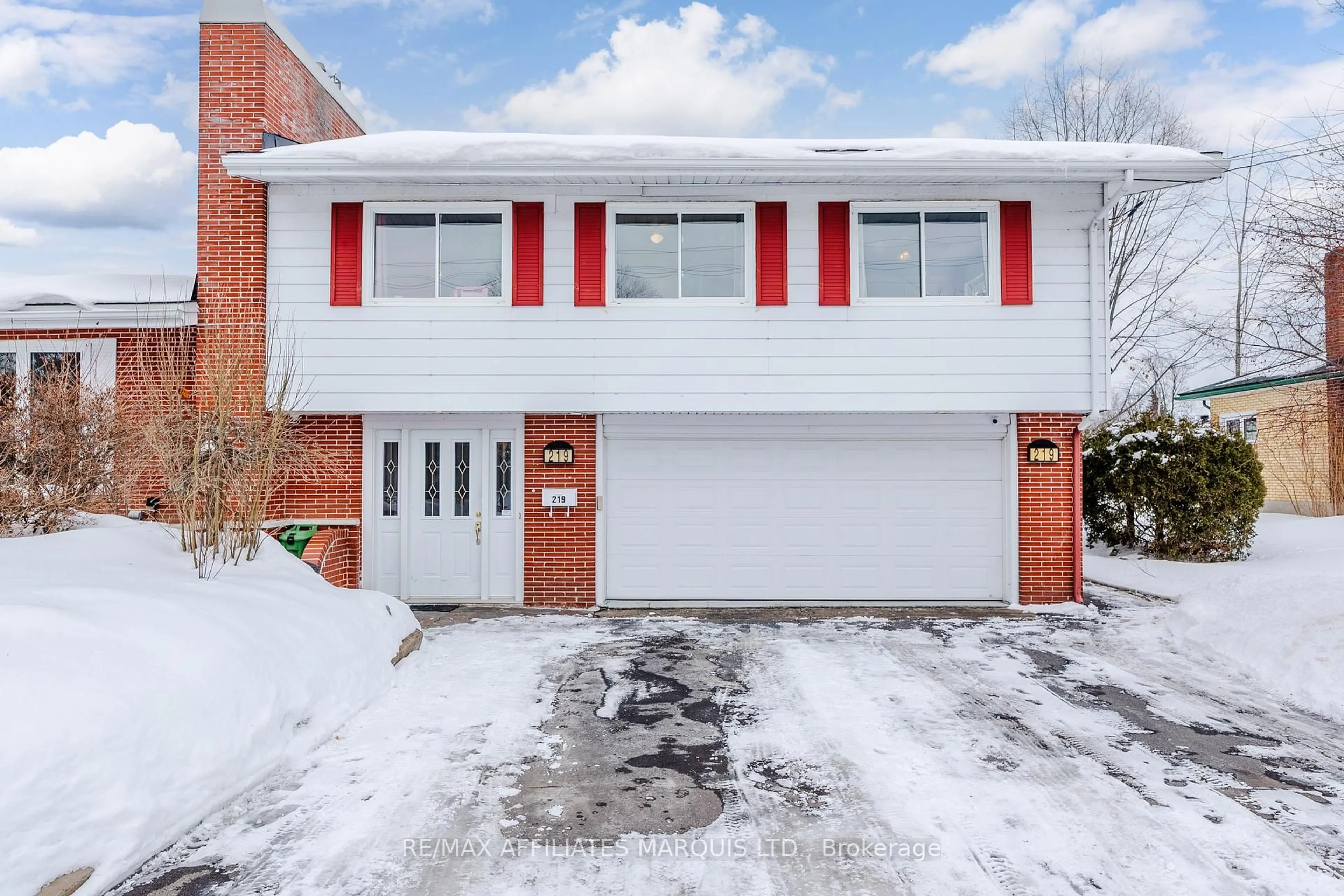 Home with brick exterior material, street for 219 Pescod Ave, Cornwall Ontario K6J 2H9