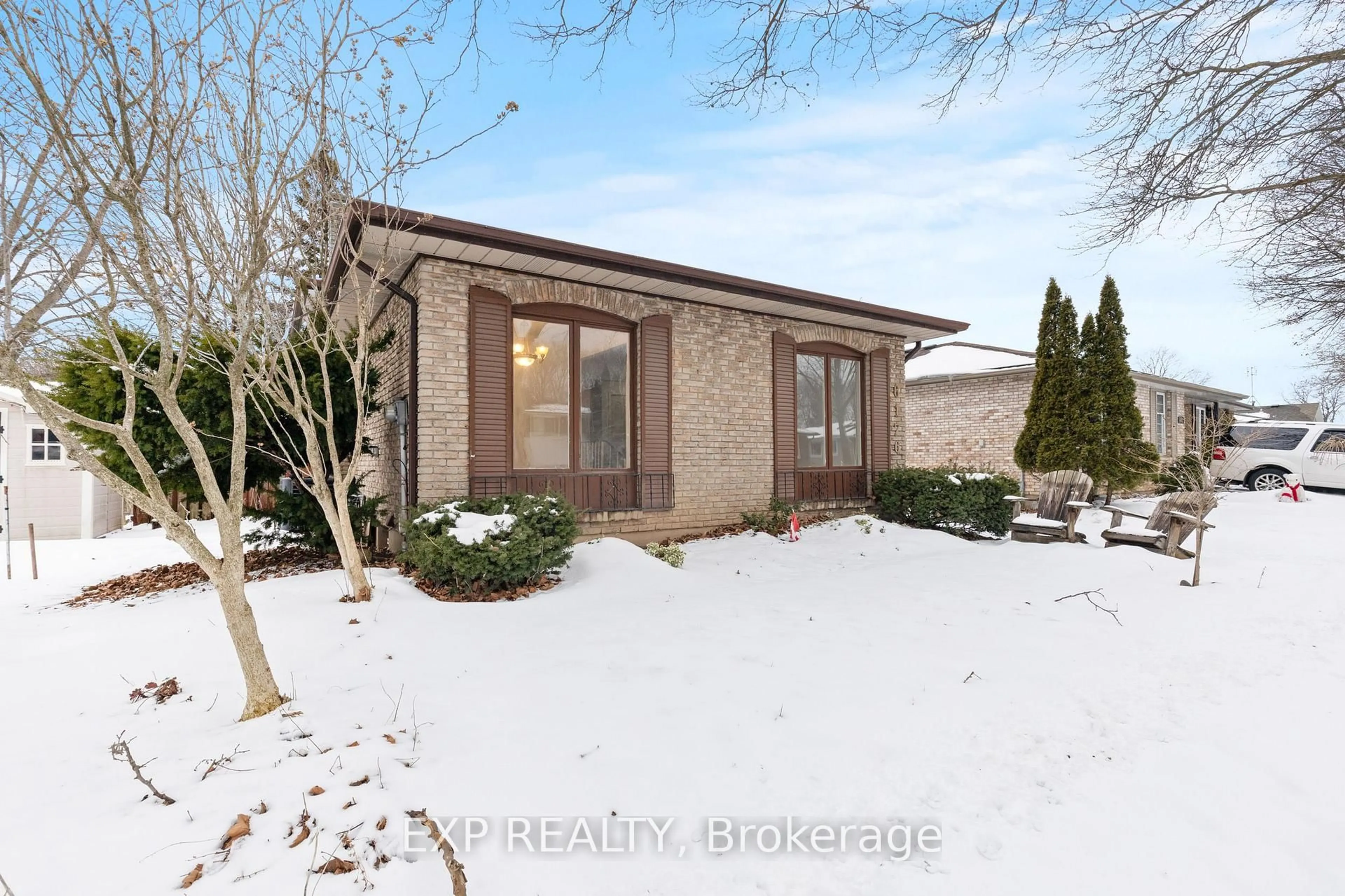 Unknown for 6176 Johnson Dr, Niagara Falls Ontario L2J 3J5