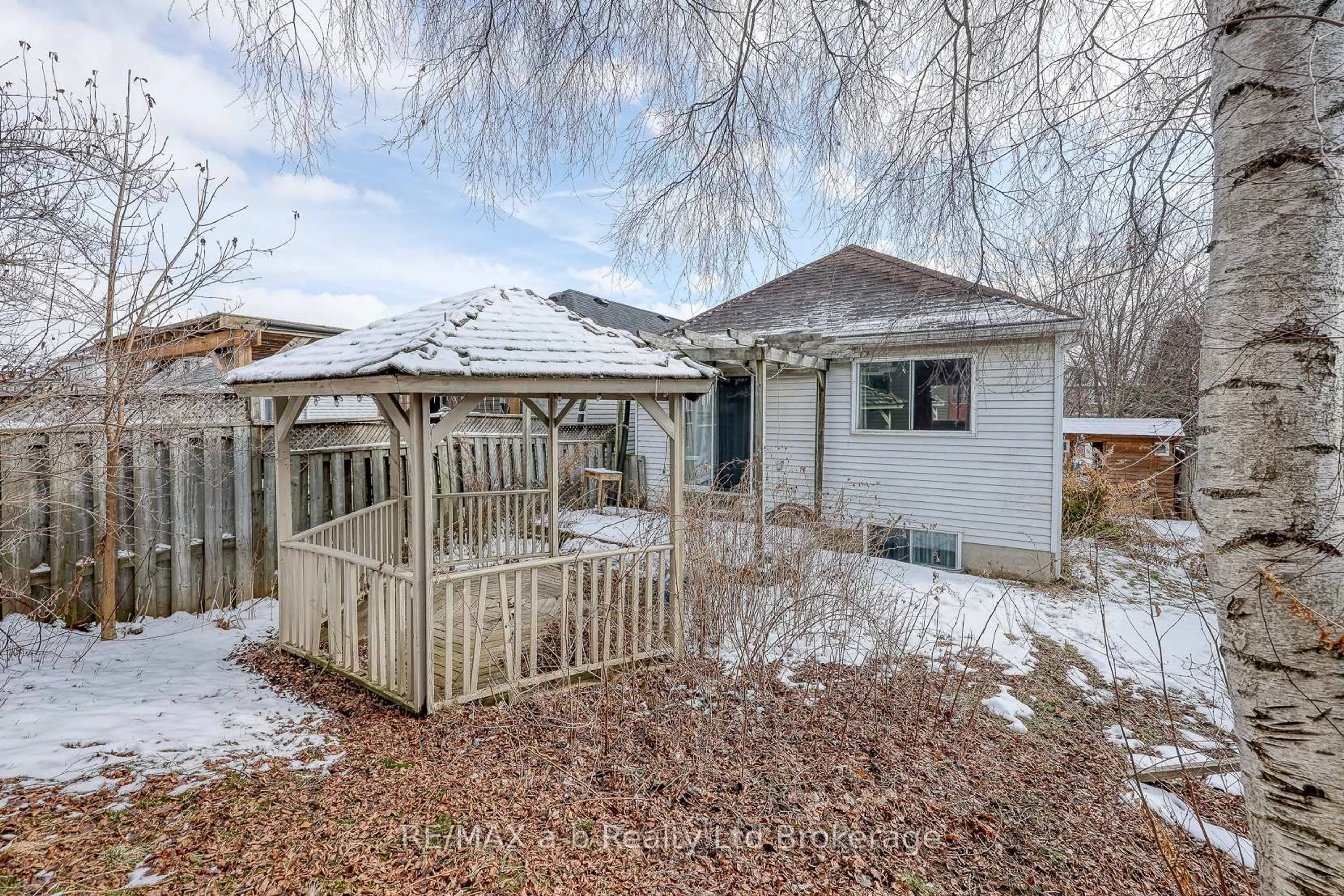 Unknown for 94 D'aubigny Rd, Brantford Ontario N3T 6J4