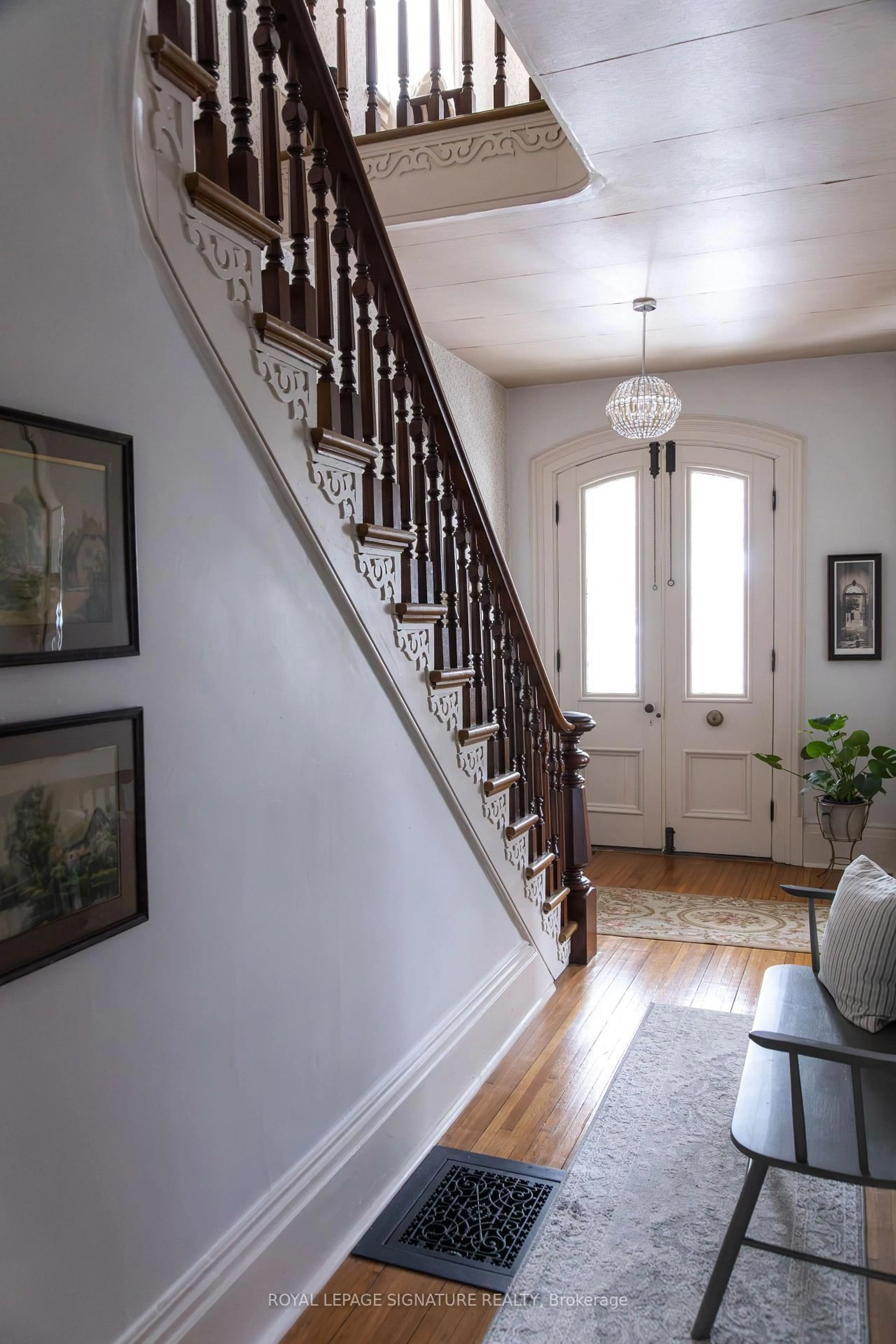 Unknown for 172 Dundas St, Greater Napanee Ontario K7R 2A4