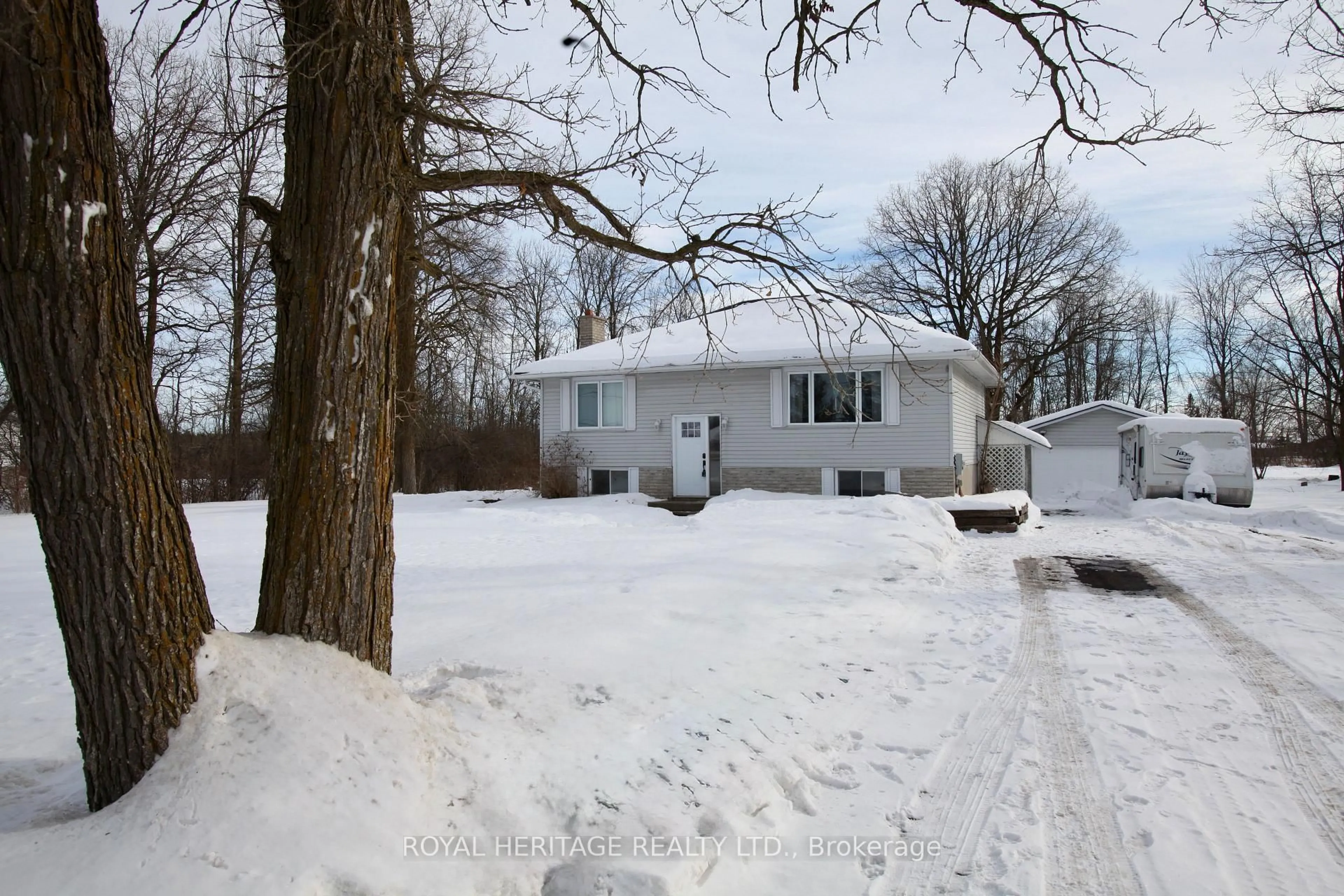 A pic from outside/outdoor area/front of a property/back of a property/a pic from drone, street for 444 Lazier Rd, Shannonville Ontario K0K 3A0