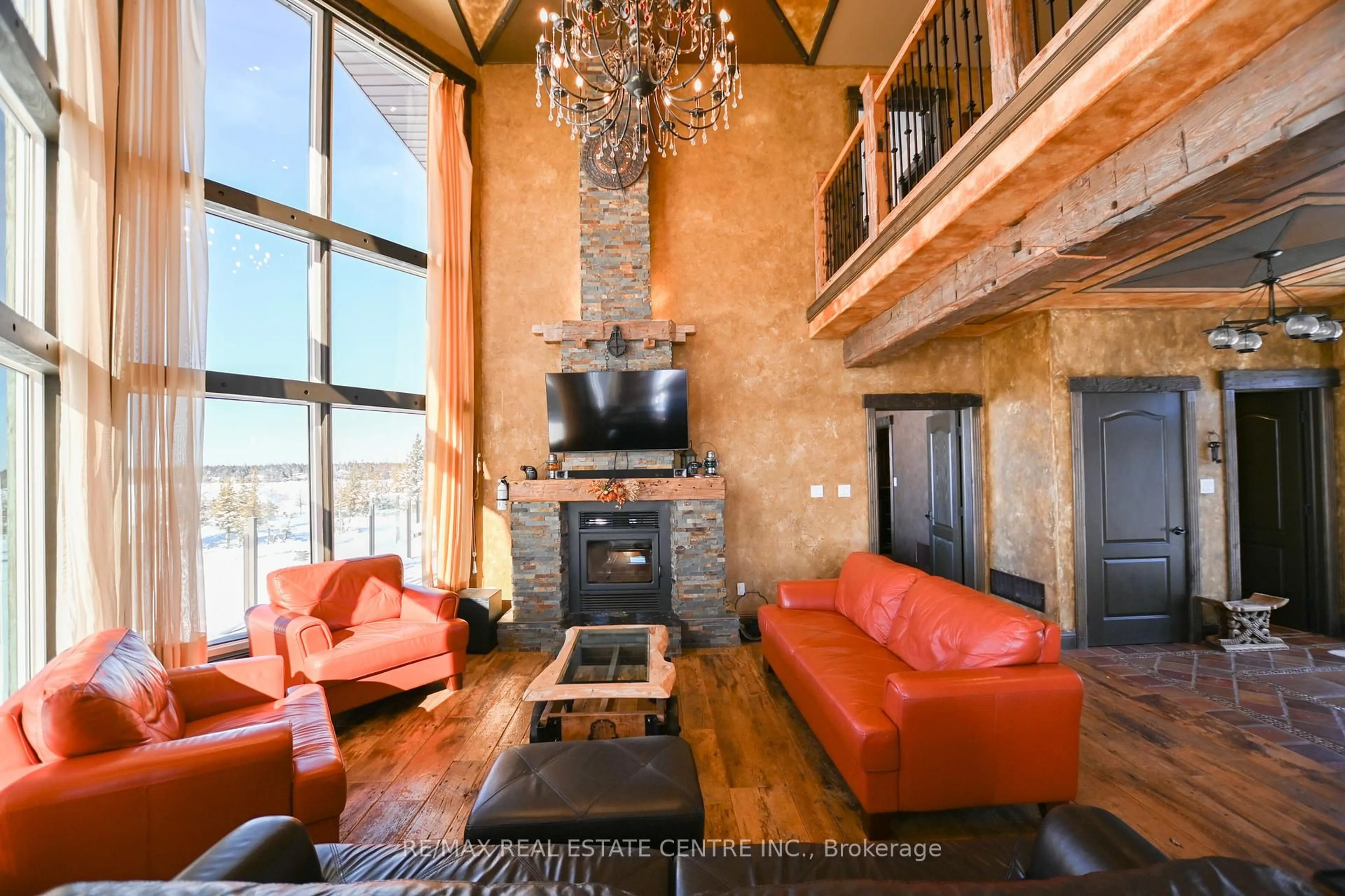 Lobby for 796 Dorcas Bay Rd, Northern Bruce Peninsula Ontario N0H 2R0