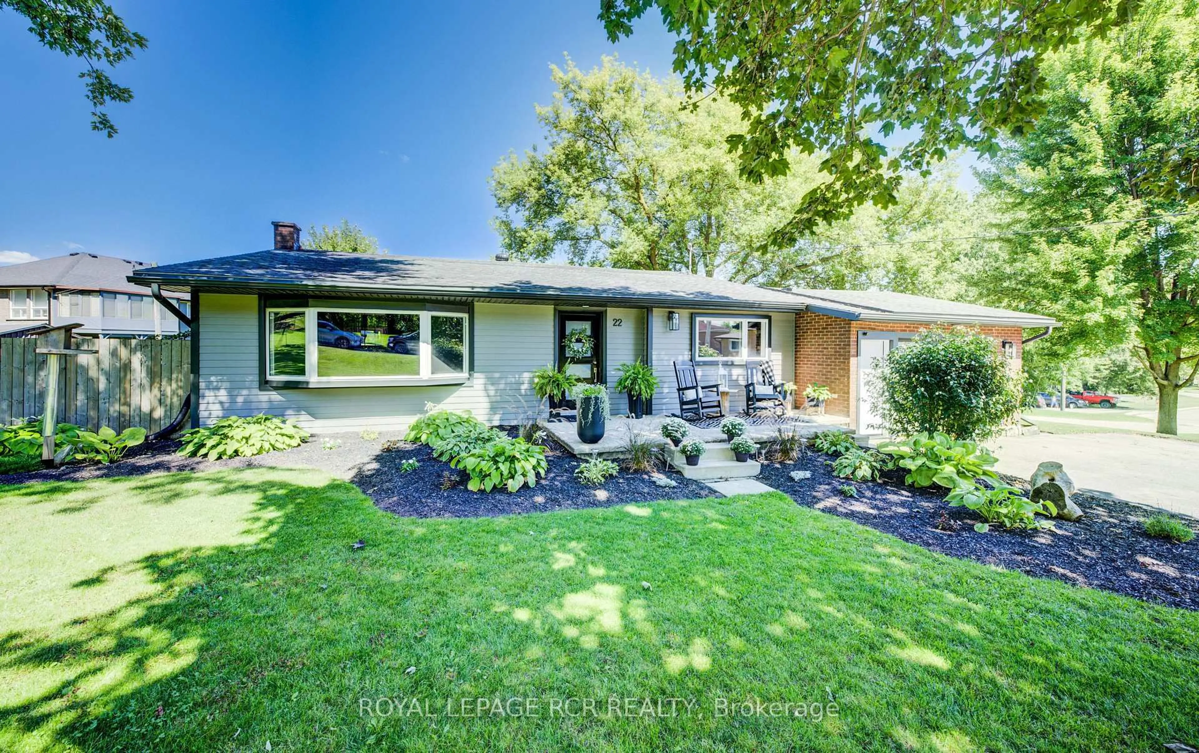 Unknown for 22 Smith Dr, Mapleton Ontario N0G 1P0