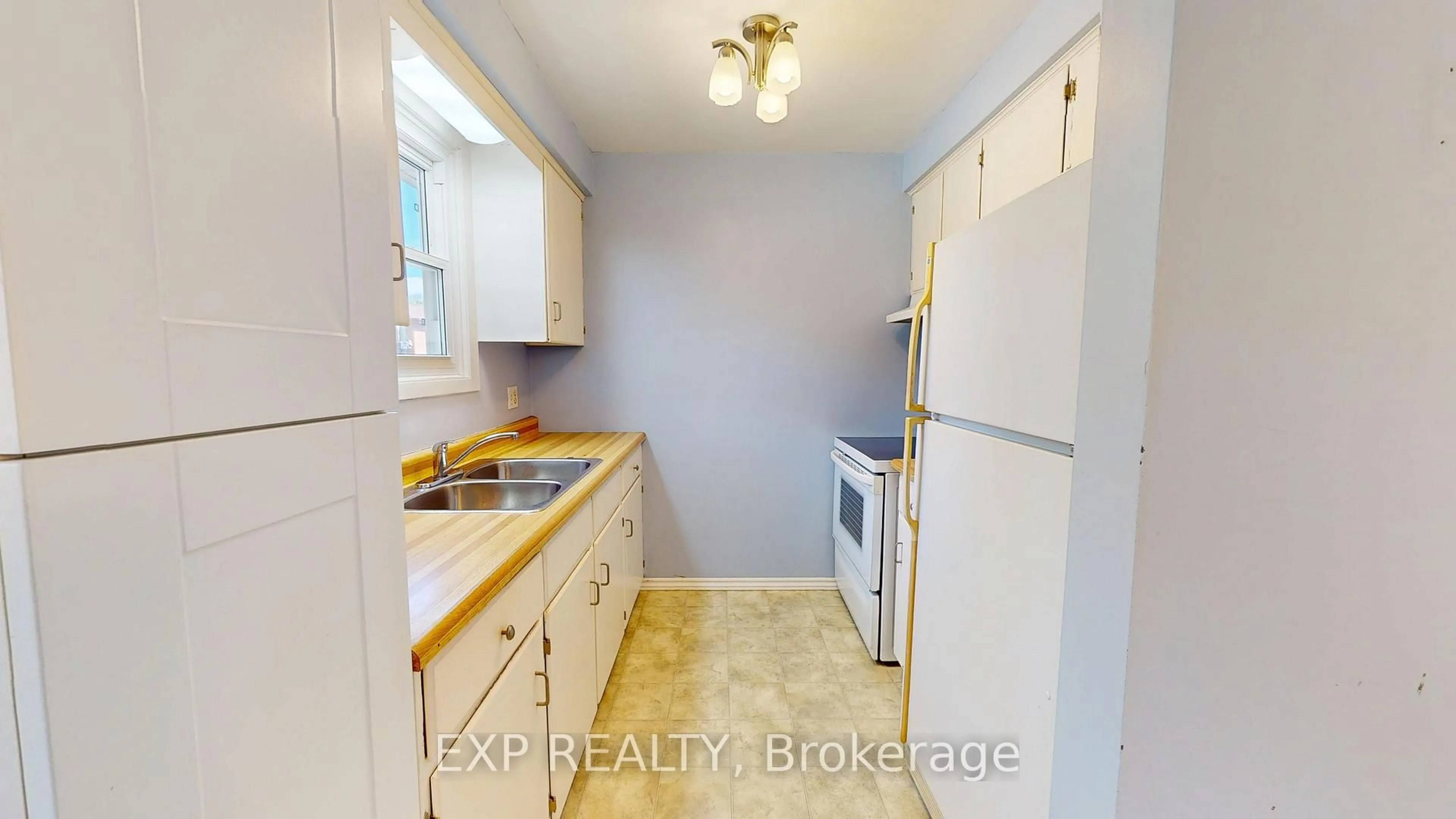 Standard kitchen, unknown for 3312 Addison Ave, Niagara Falls Ontario L2J 3L1