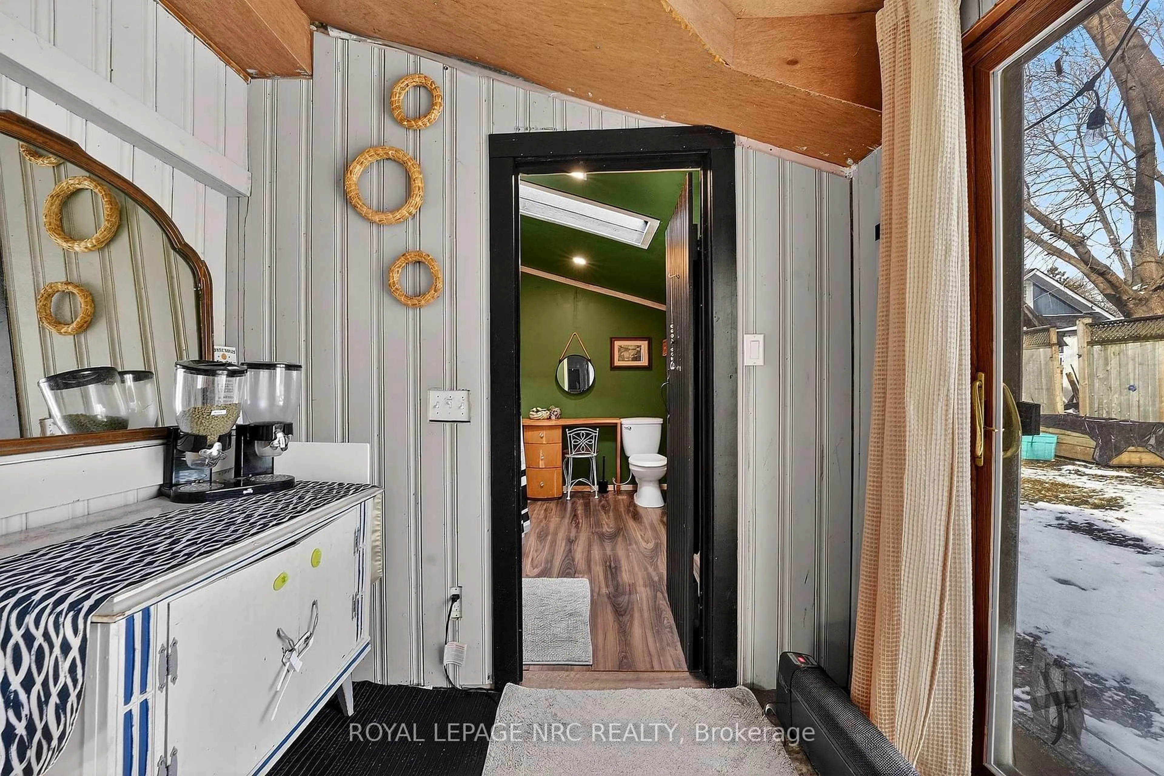 Unknown for 226 Derby Rd, Fort Erie Ontario L0S 1B0