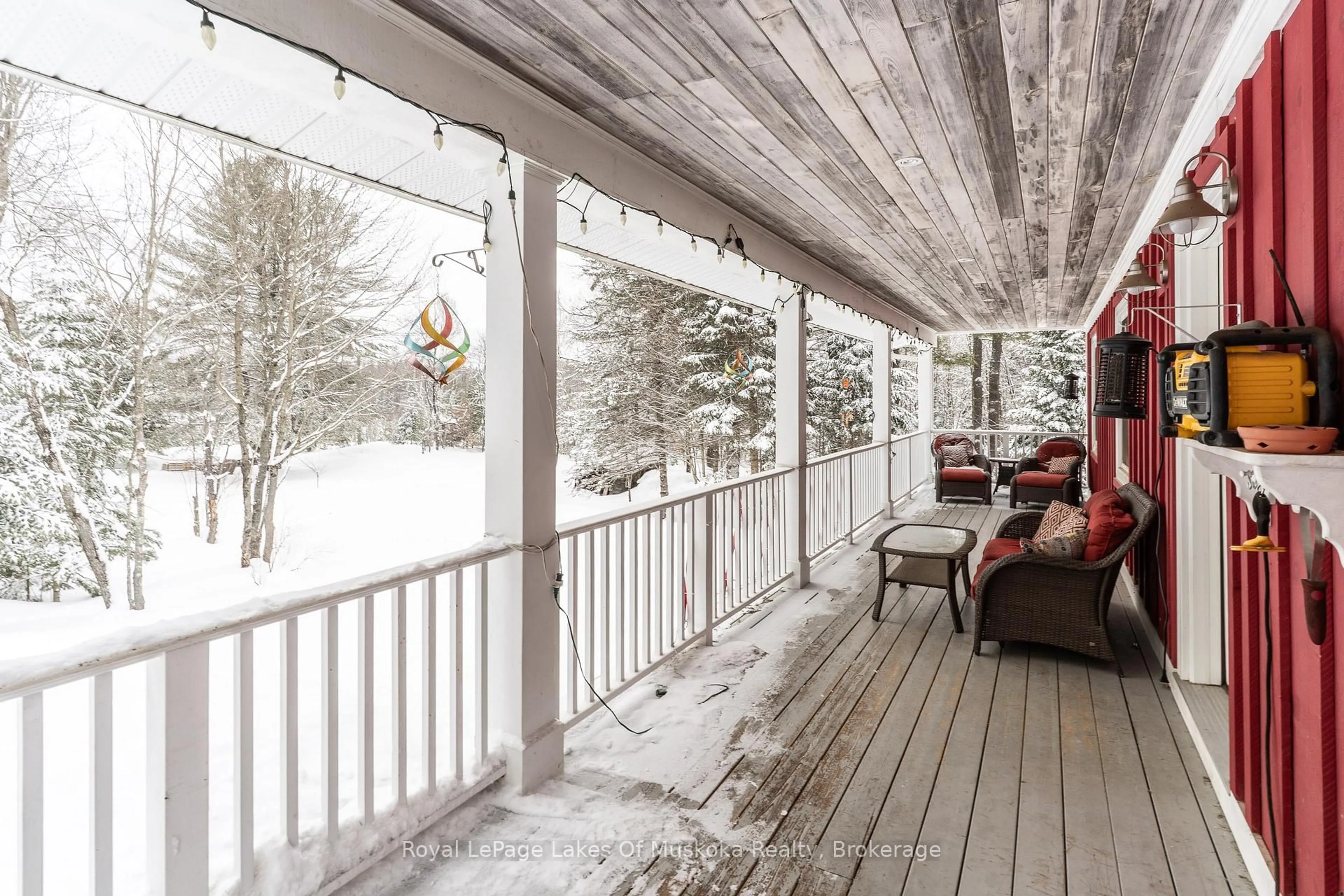 Patio, unknown for 1039 Falkenburg Rd, Bracebridge Ontario P1L 1X4