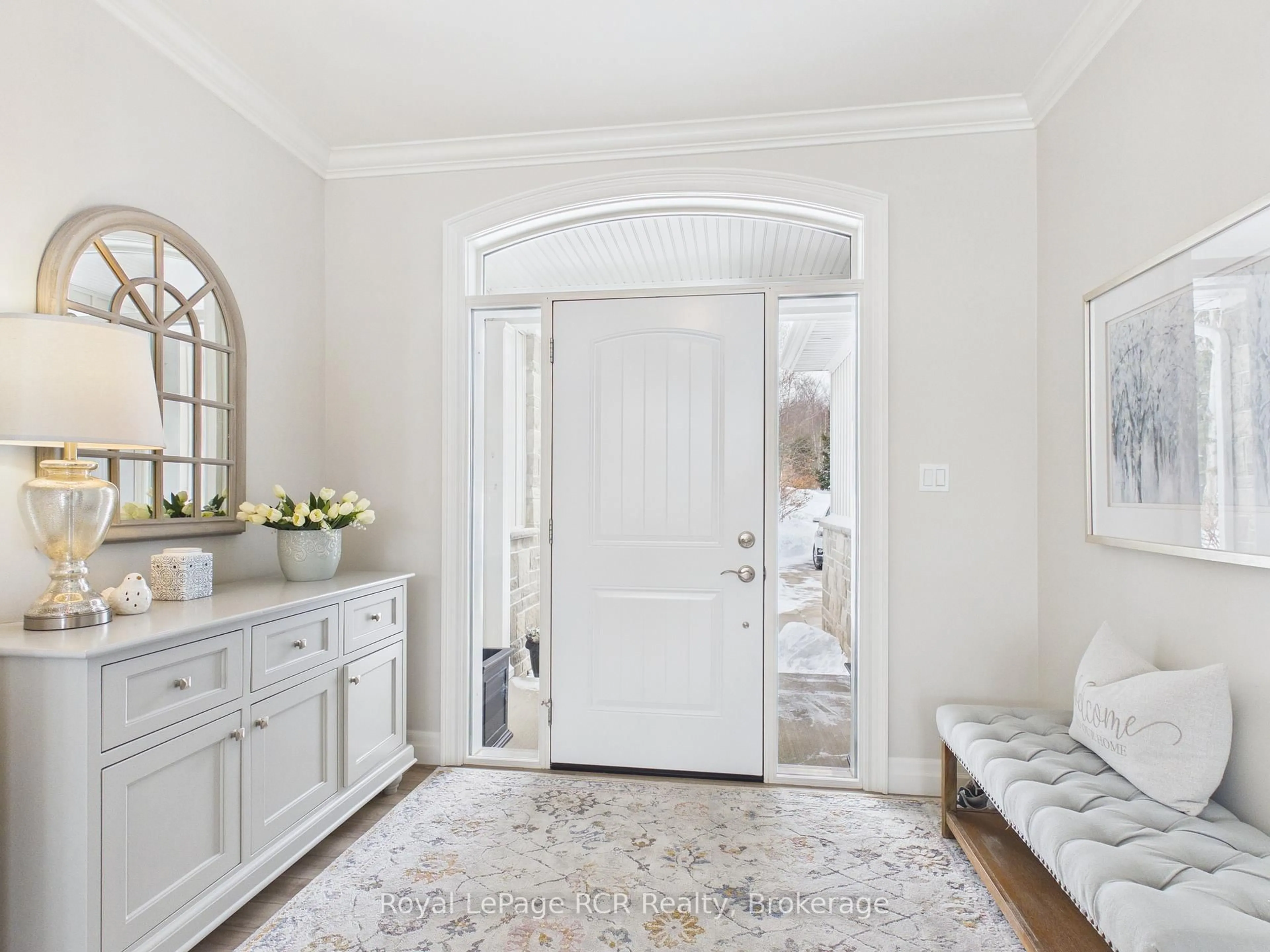 Indoor entryway for 31 Walker Way, South Bruce Peninsula Ontario N0H 2G0