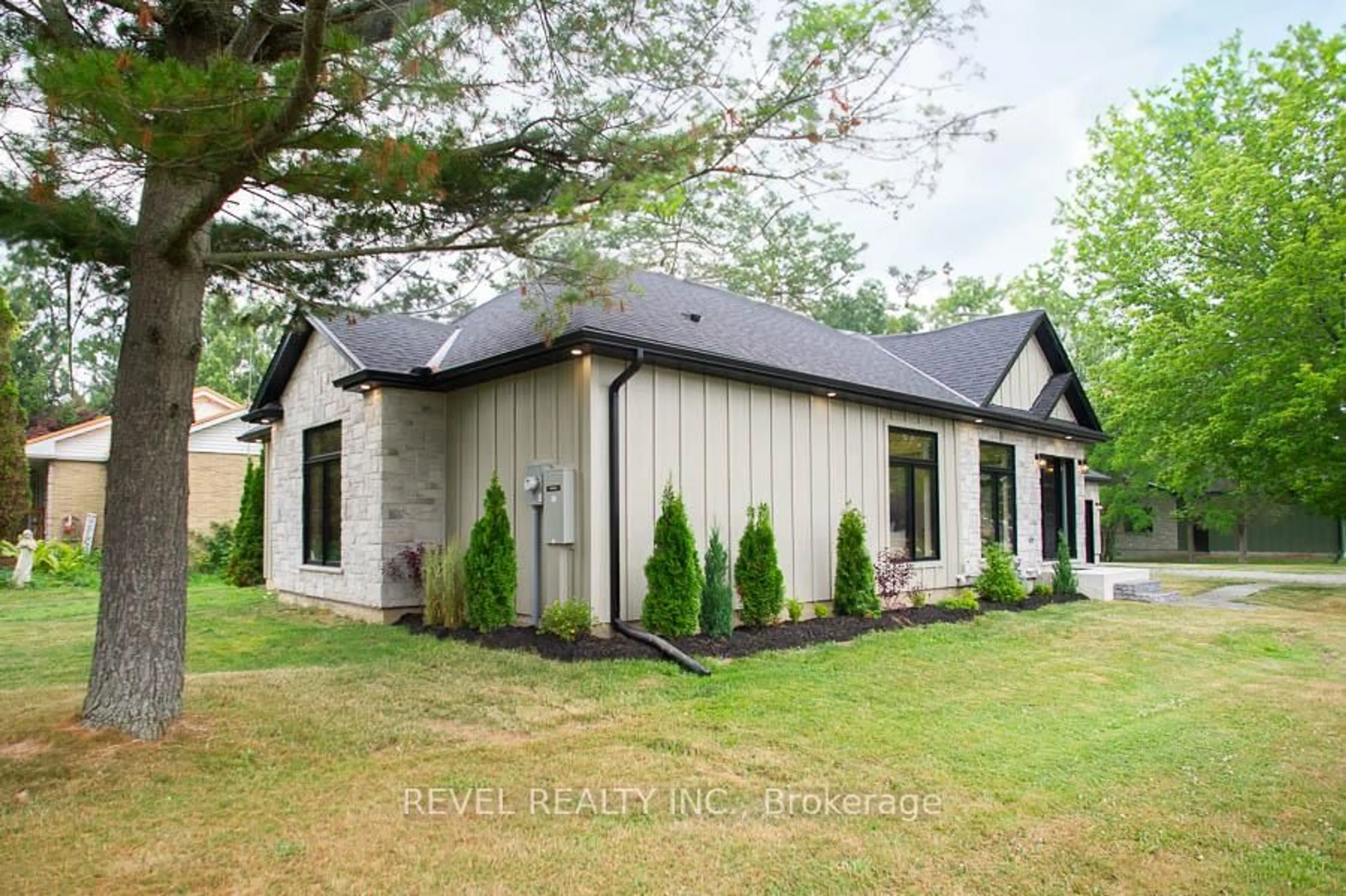 Unknown for 68 Hamilton Plank Rd, Norfolk Ontario N0A 1N7