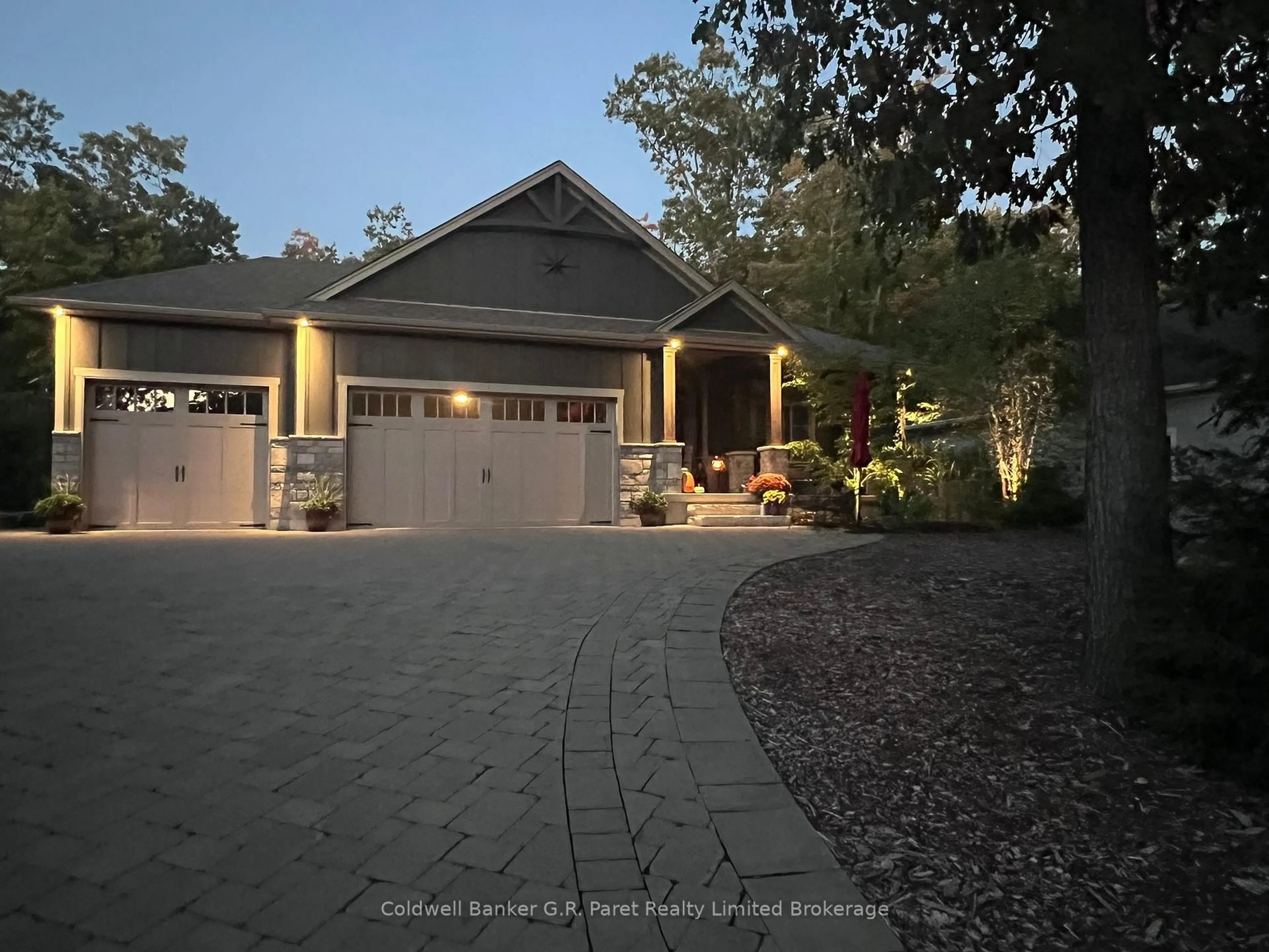 Unknown for 10151 Pinery Bluffs Rd, Lambton Shores Ontario N0M 1T0