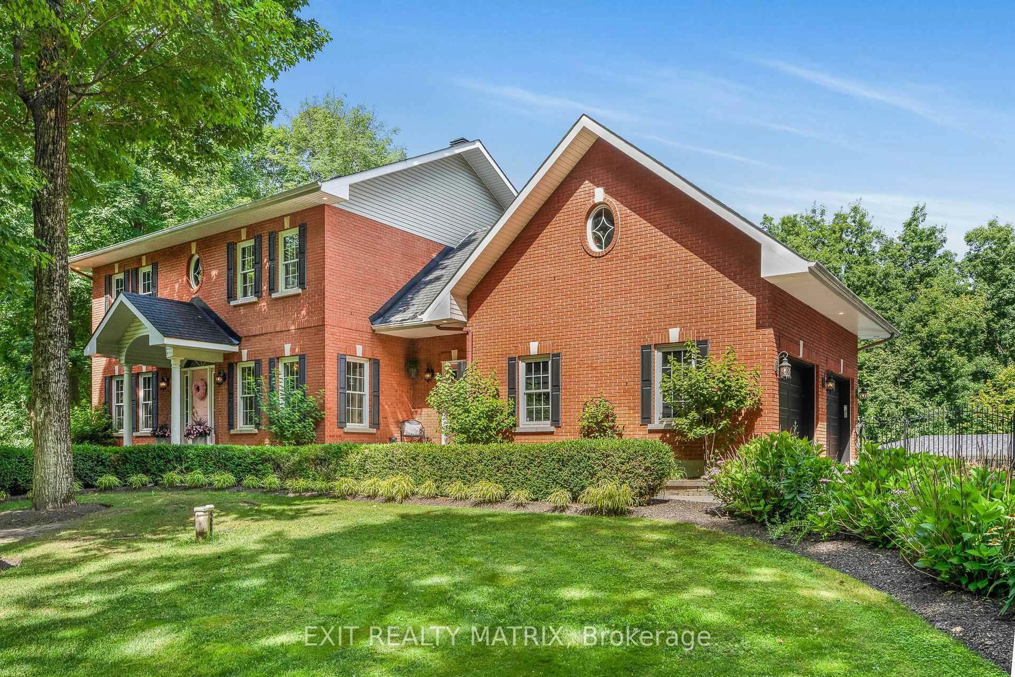 Home with brick exterior material, street for 1271 GEORGES VANIER Dr, Ottawa Ontario K4C 1R6