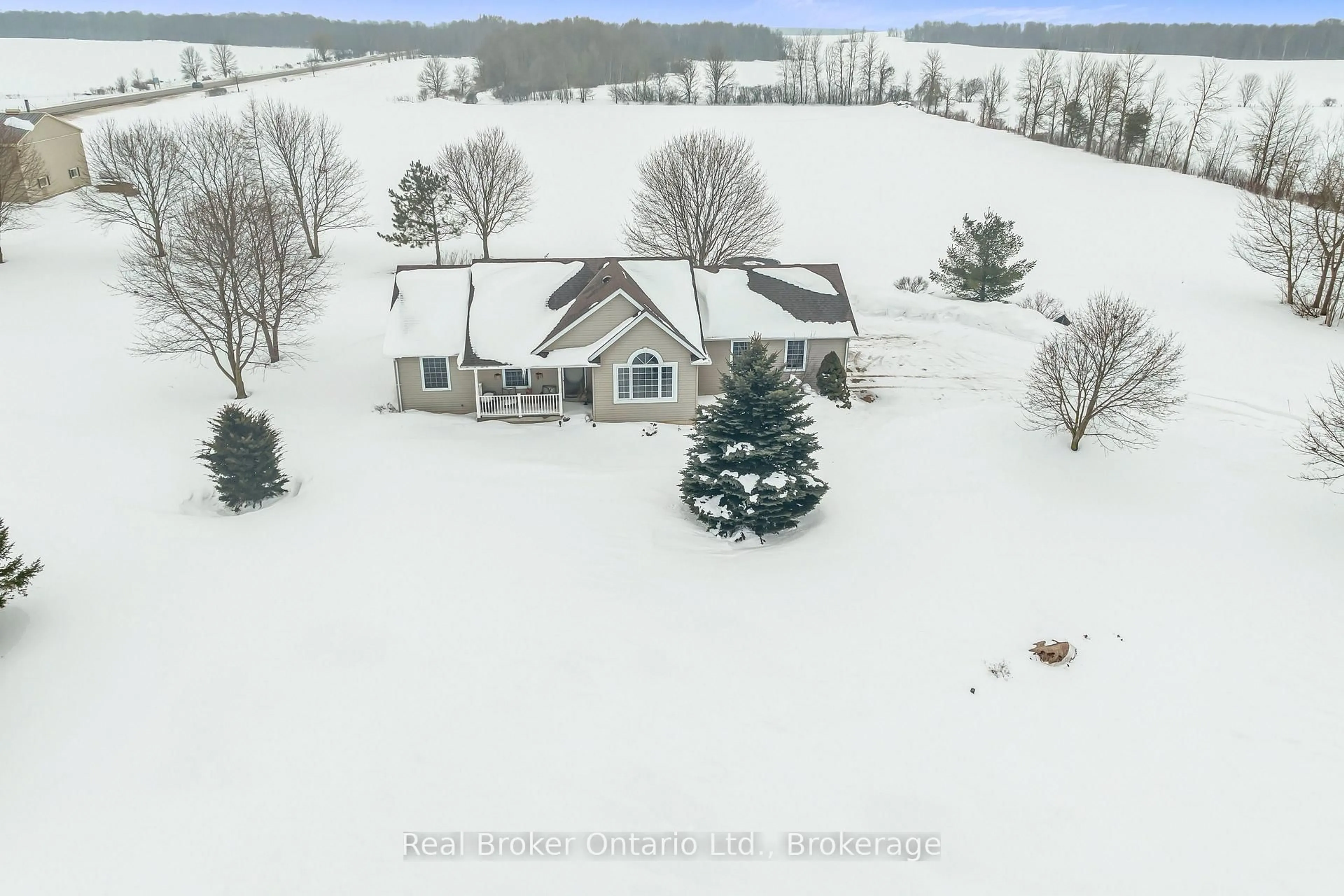 A pic from outside/outdoor area/front of a property/back of a property/a pic from drone, mountain view for 44611 Perth Line 86 Line, Huron East Ontario N4W 3G6