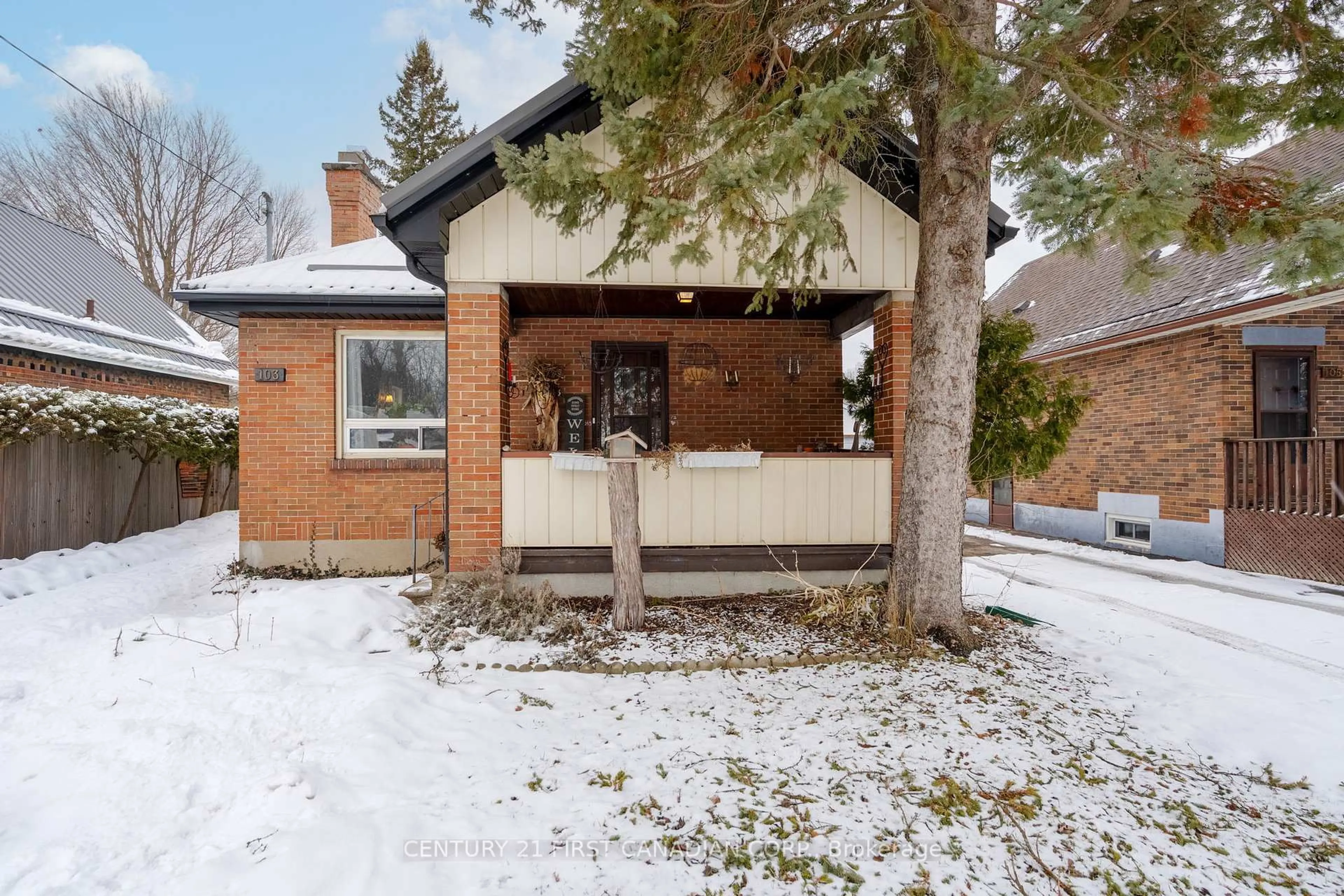 Home with brick exterior material, street for 103 Oak St, London East Ontario N5Z 2H7