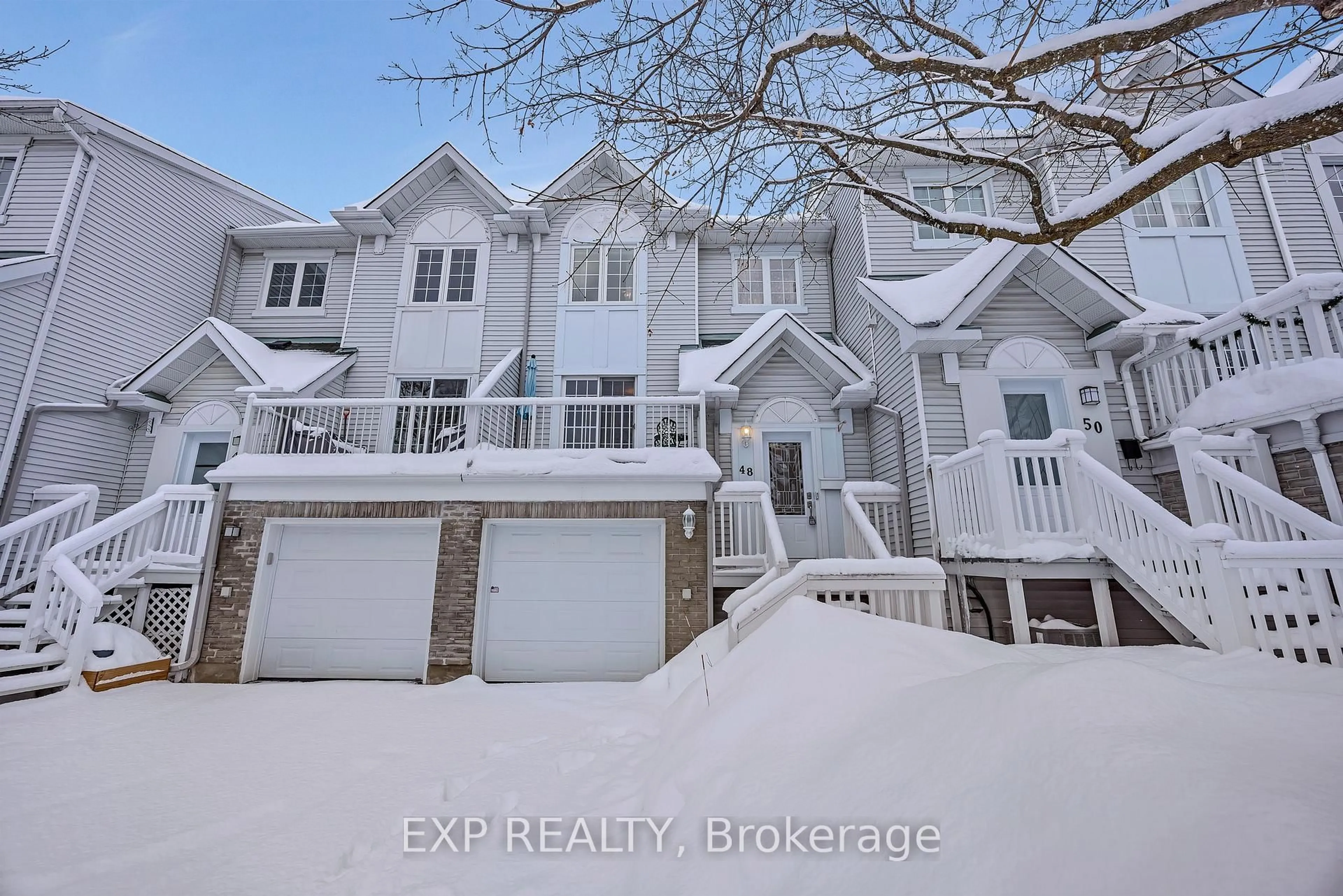 A pic from outside/outdoor area/front of a property/back of a property/a pic from drone, unknown for 48 Castlegreen Private, Ottawa Ontario K1T 3N4