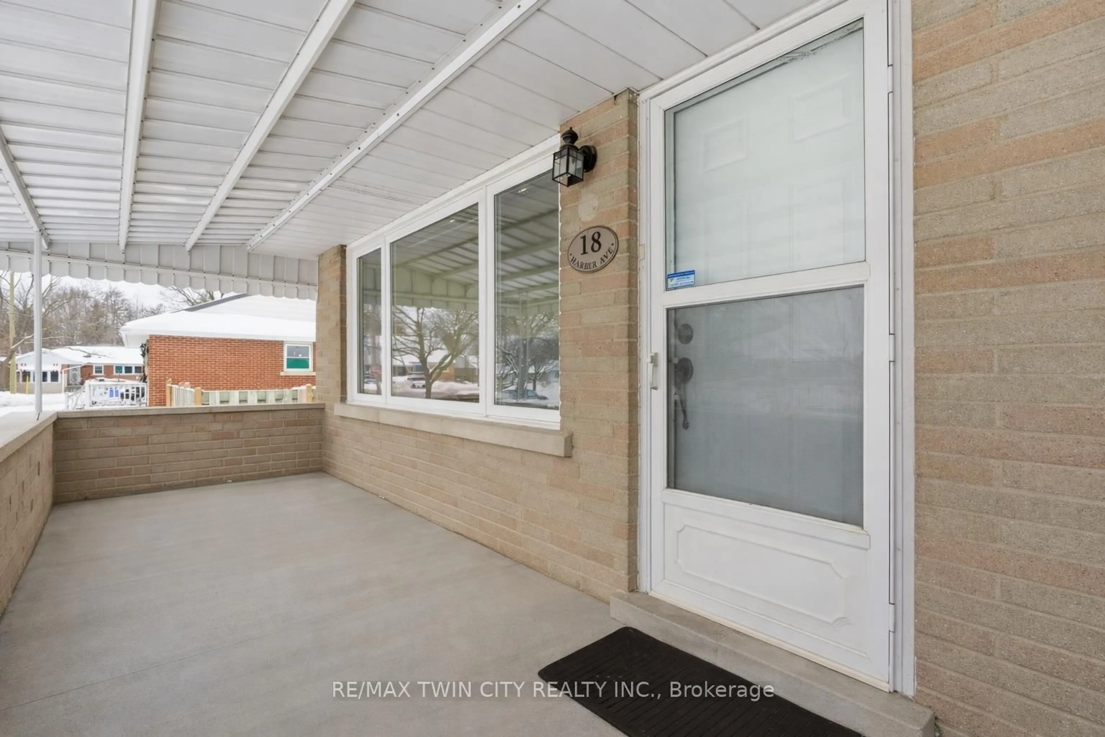 Unknown for 18 Harber Ave, Kitchener Ontario N2C 1Y8