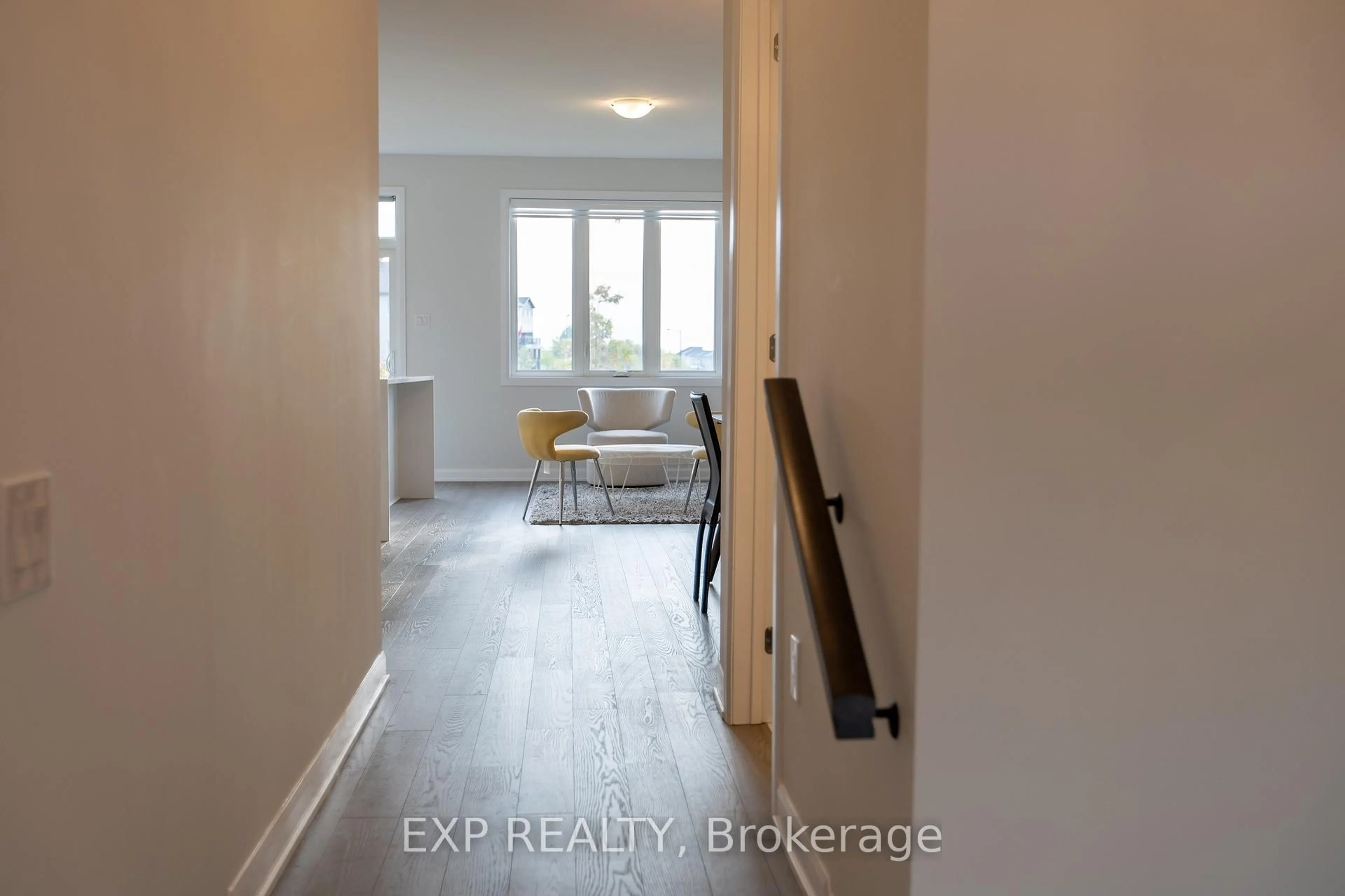 Indoor entryway for 148 Namaste Walk, Ottawa Ontario K2J 6Z4