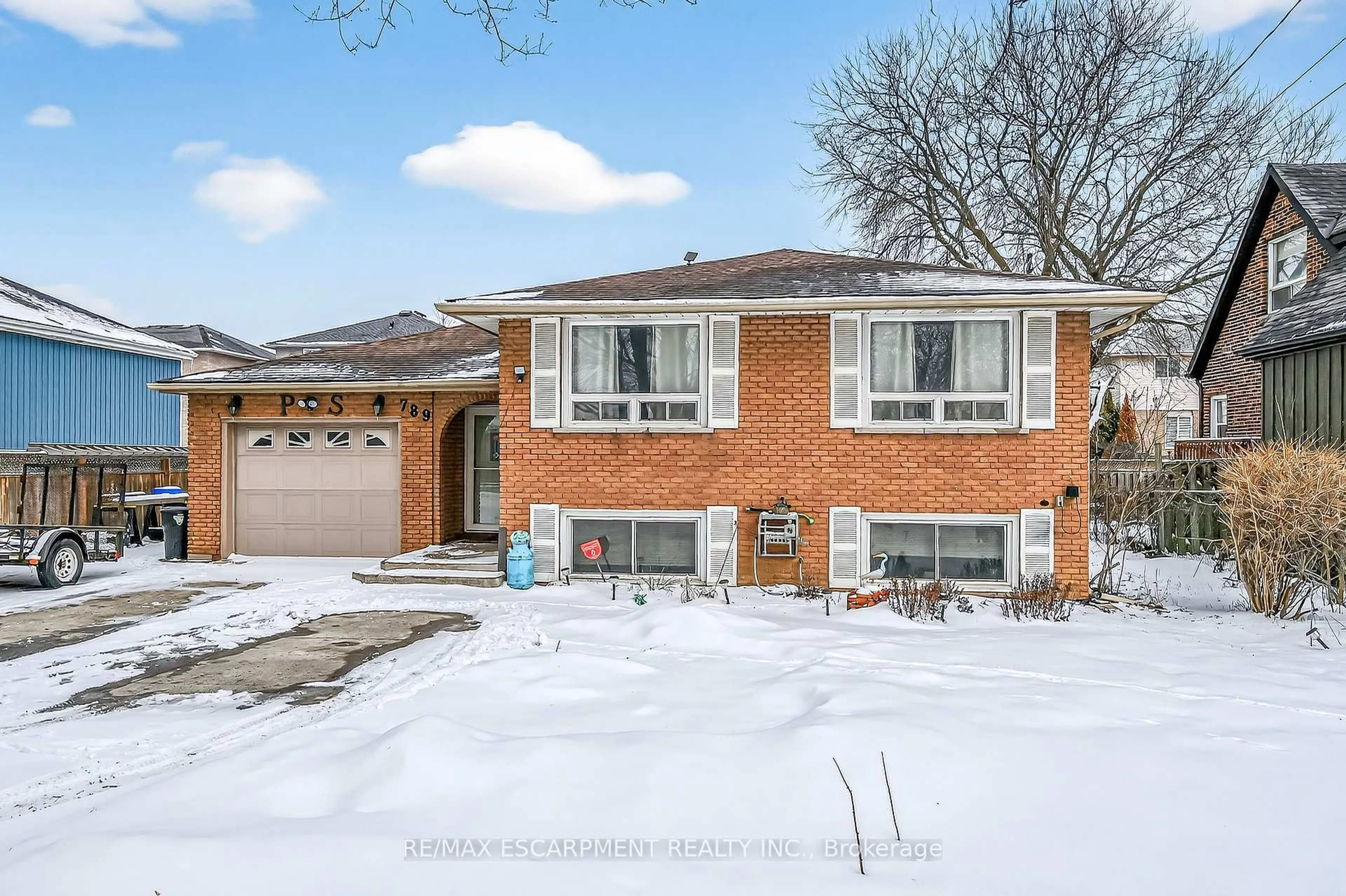 Home with brick exterior material, street for 789 Rymal Rd, Hamilton Ontario L8W 1B6