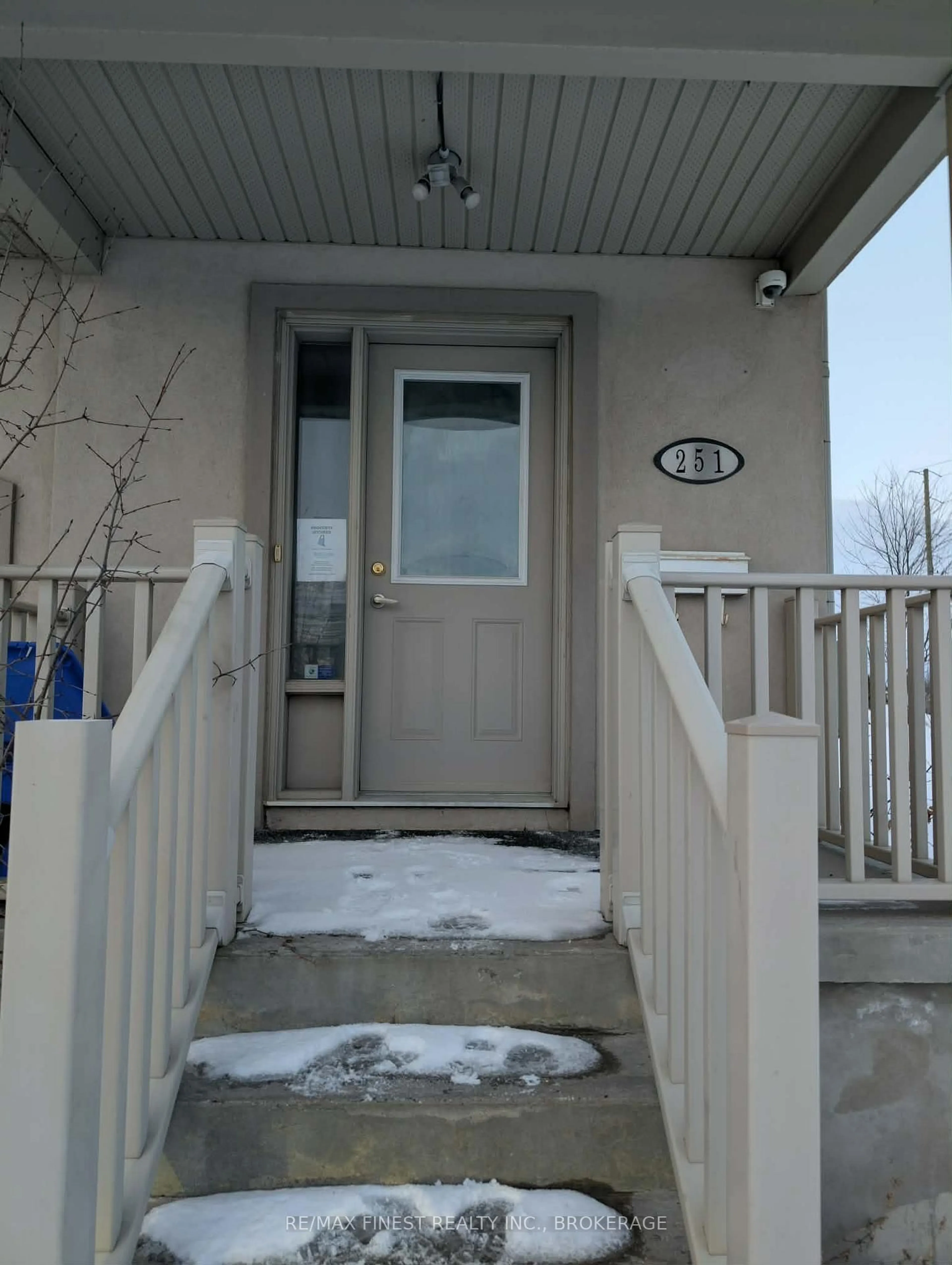 Indoor entryway for 251 Conacher Dr, Kingston Ontario K7K 7J9