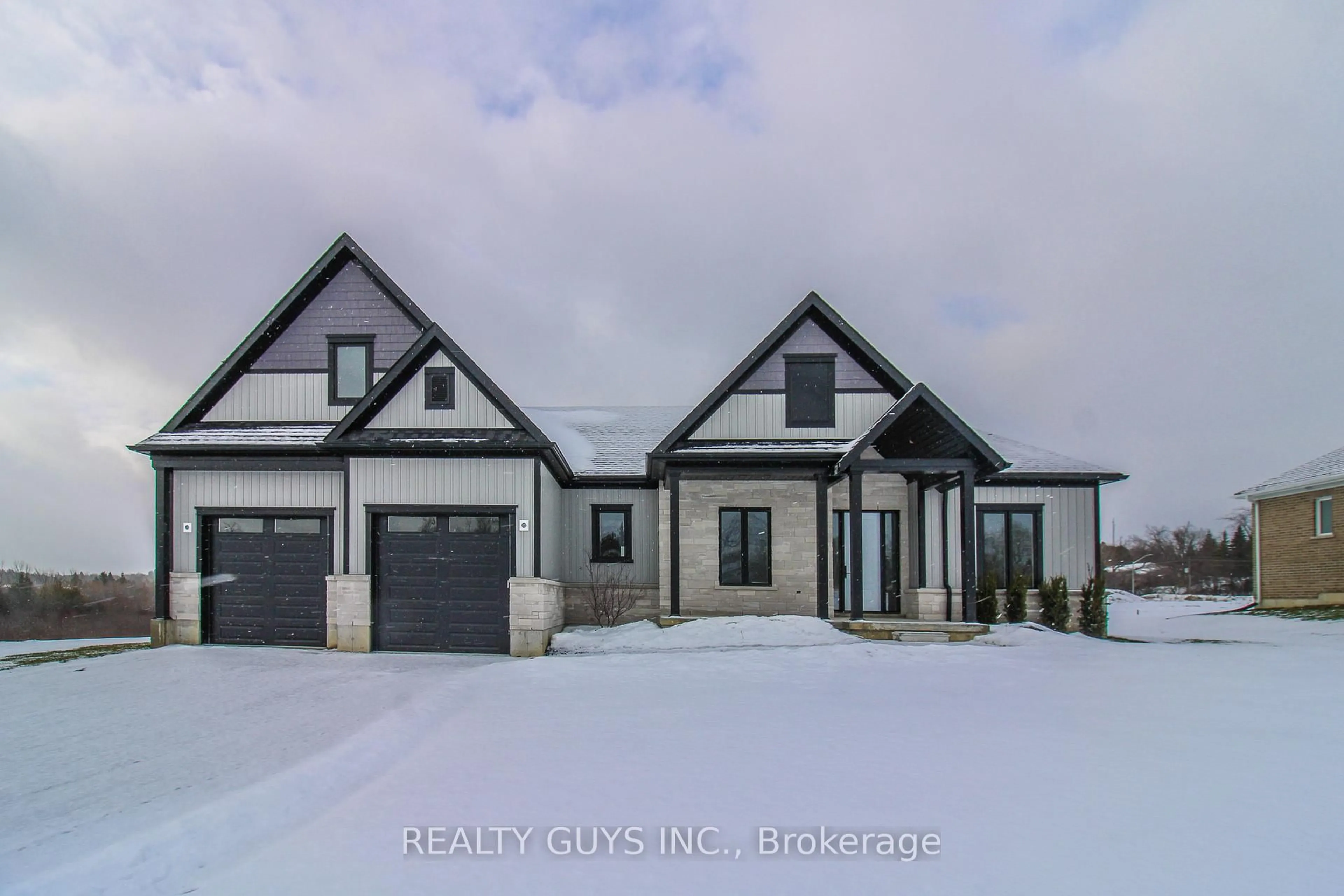 Unknown for 2424 GWENDOLYN Crt, Cavan Monaghan Ontario L0A 1C0