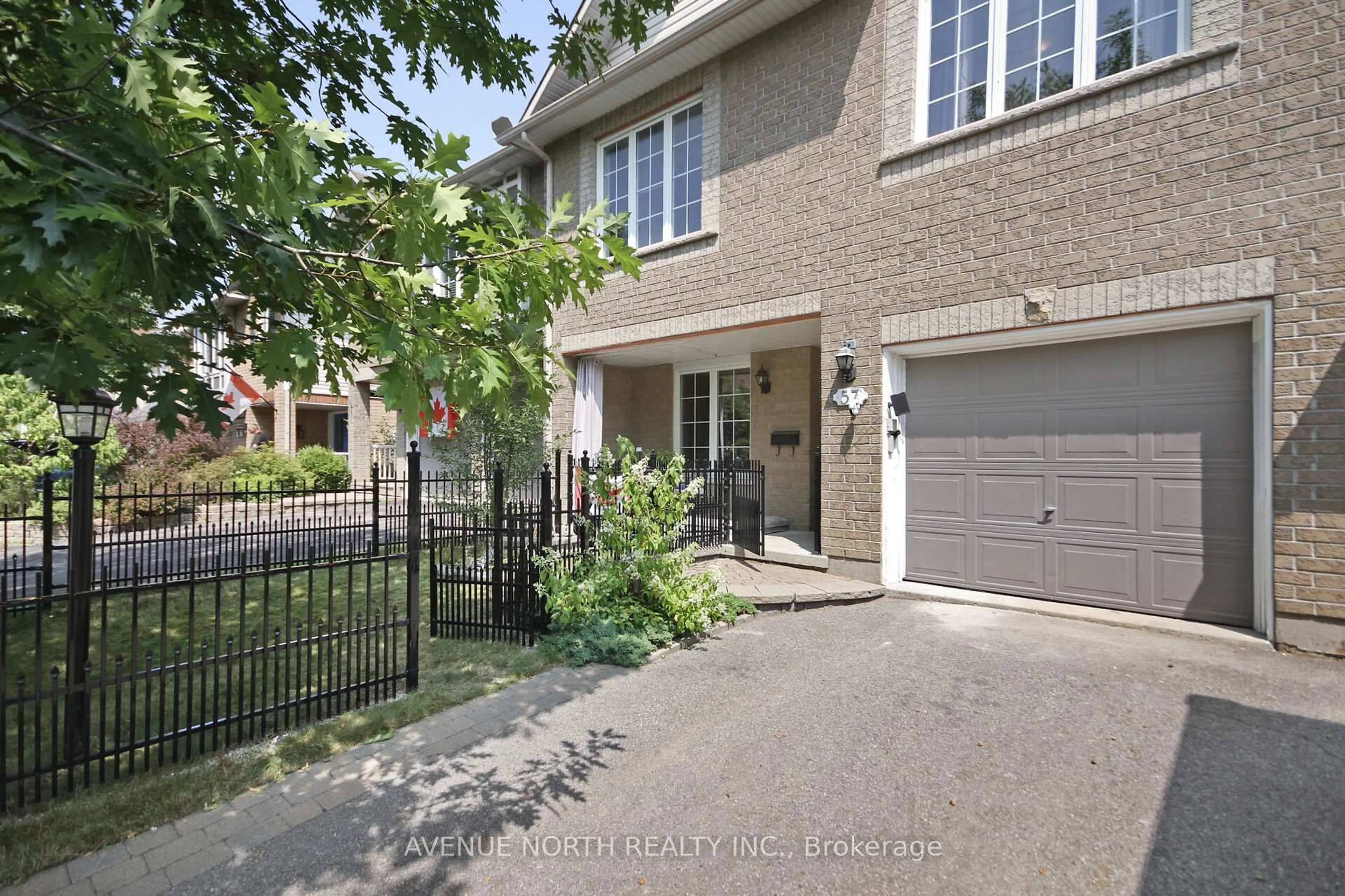 Unknown for 57 Macassa Circ, Ottawa Ontario K2T 1J8