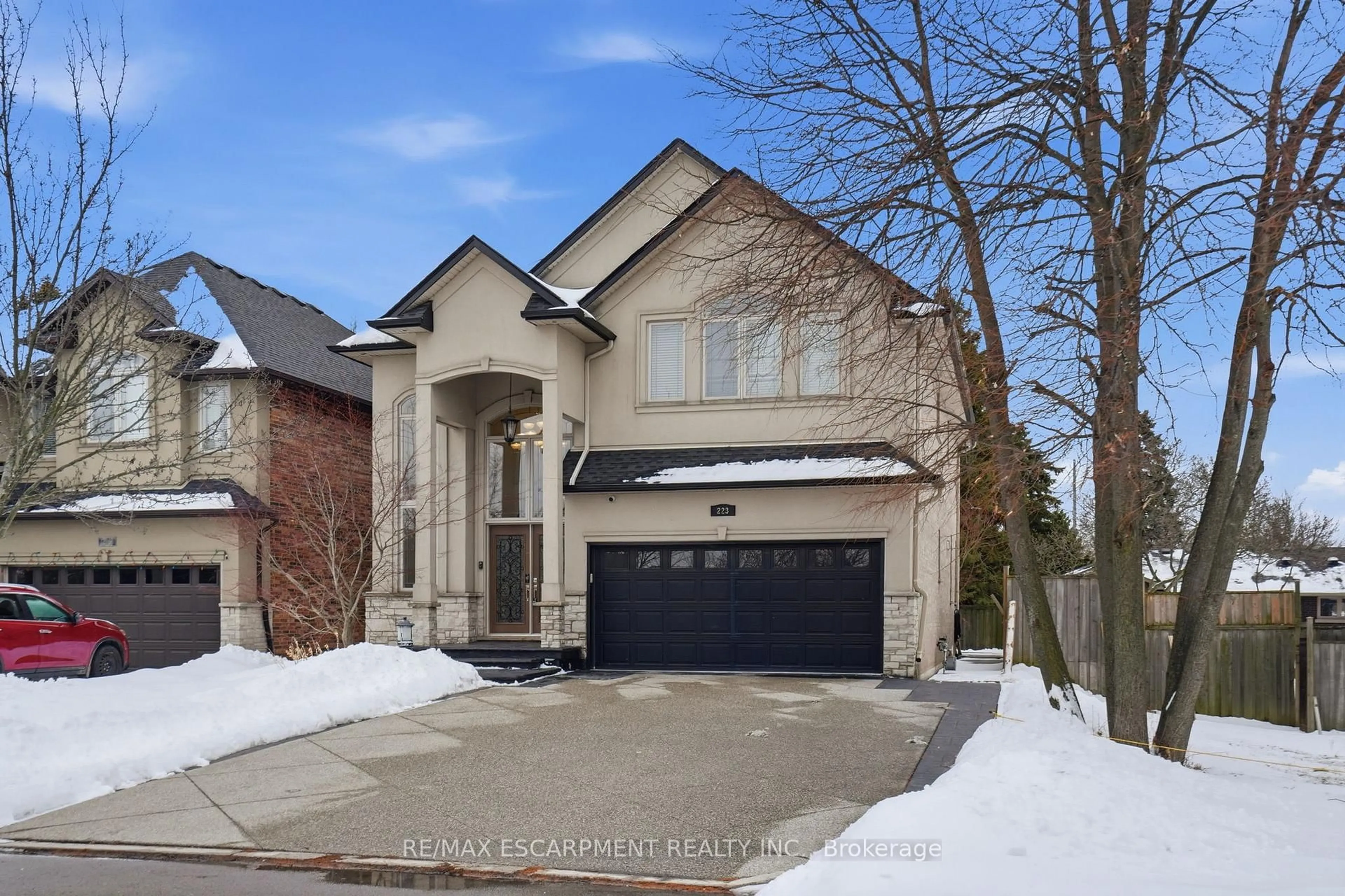 Home with brick exterior material, street for 223 Annabelle St, Hamilton Ontario L9C 3T8