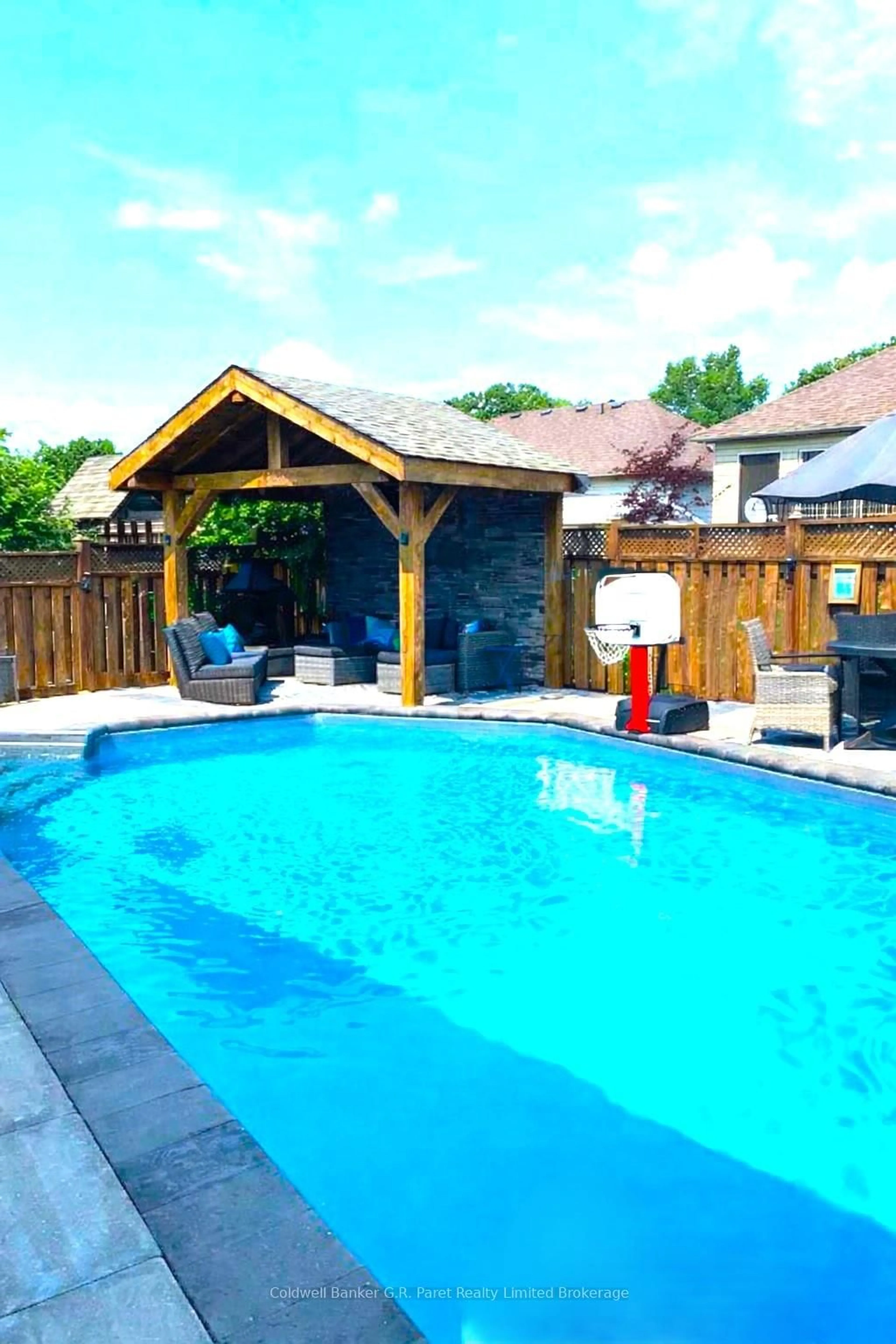 Pool for 32 Macdonald Cres, Brantford Ontario N3R 8B2