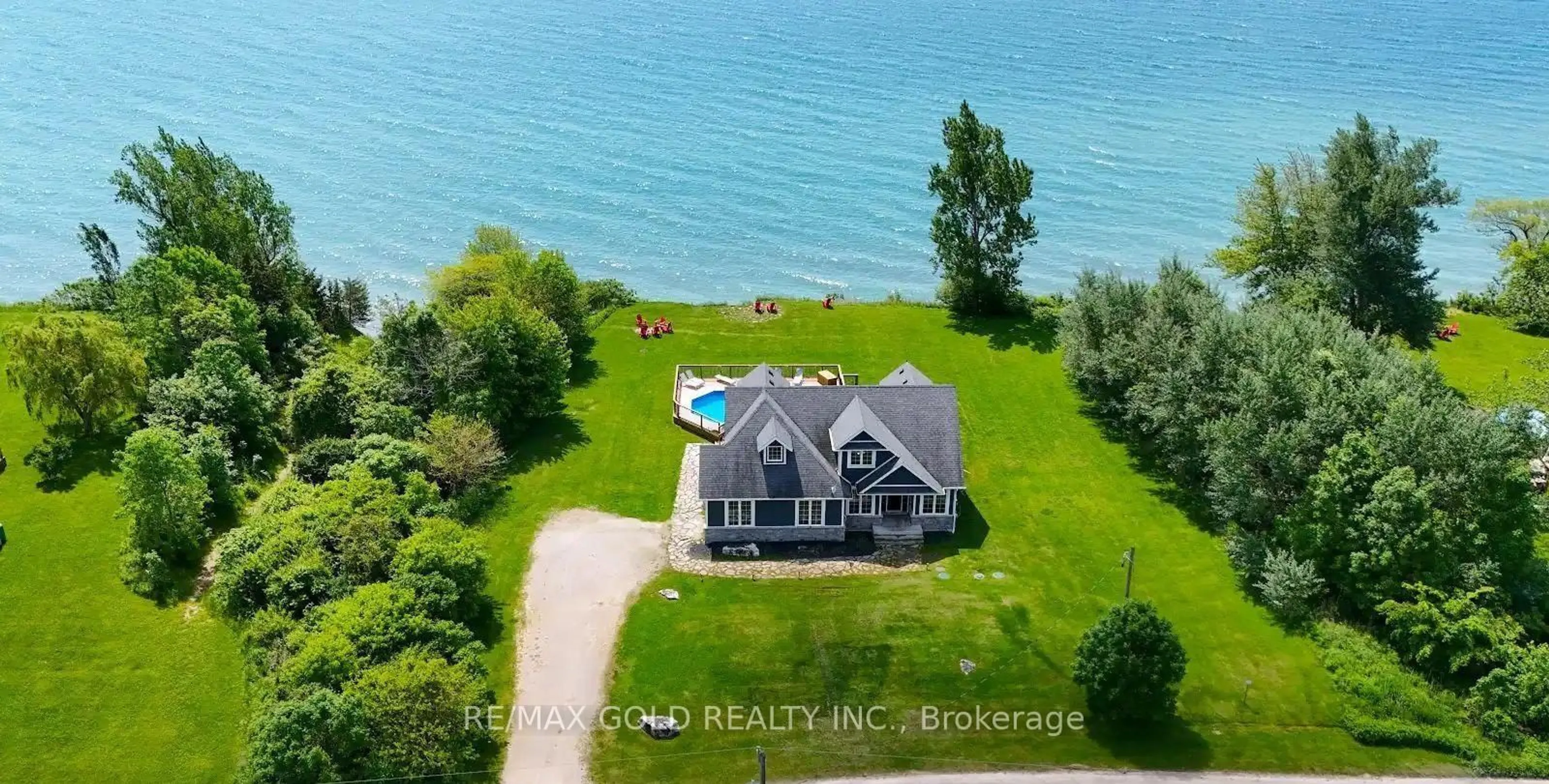 A pic from outside/outdoor area/front of a property/back of a property/a pic from drone, water/lake/river/ocean view for 1932 Ocean Blvd, Chatham-Kent Ontario N0P 2P0