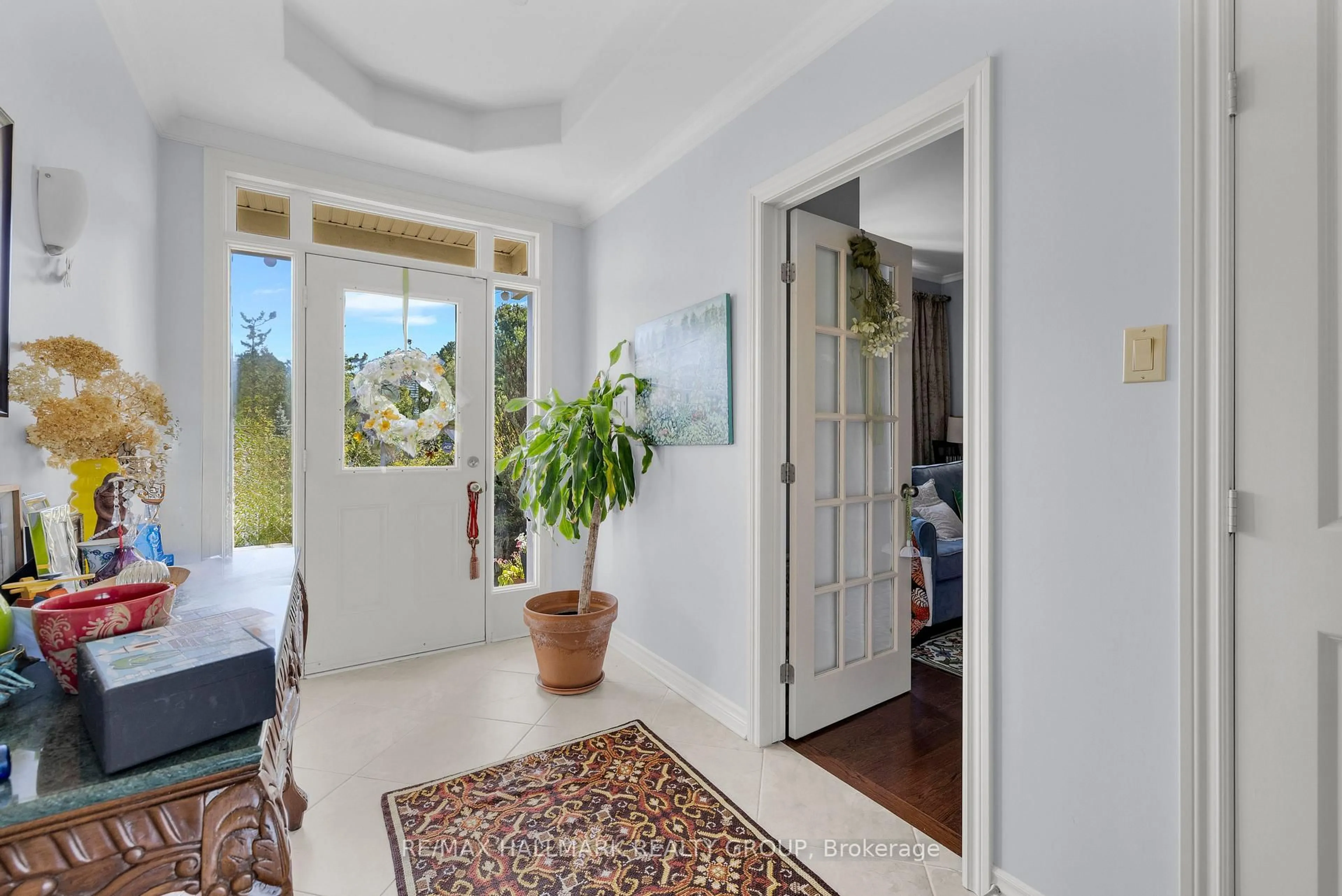 Indoor entryway for 1757 Corkery Rd, Carp Ontario K0A 1L0