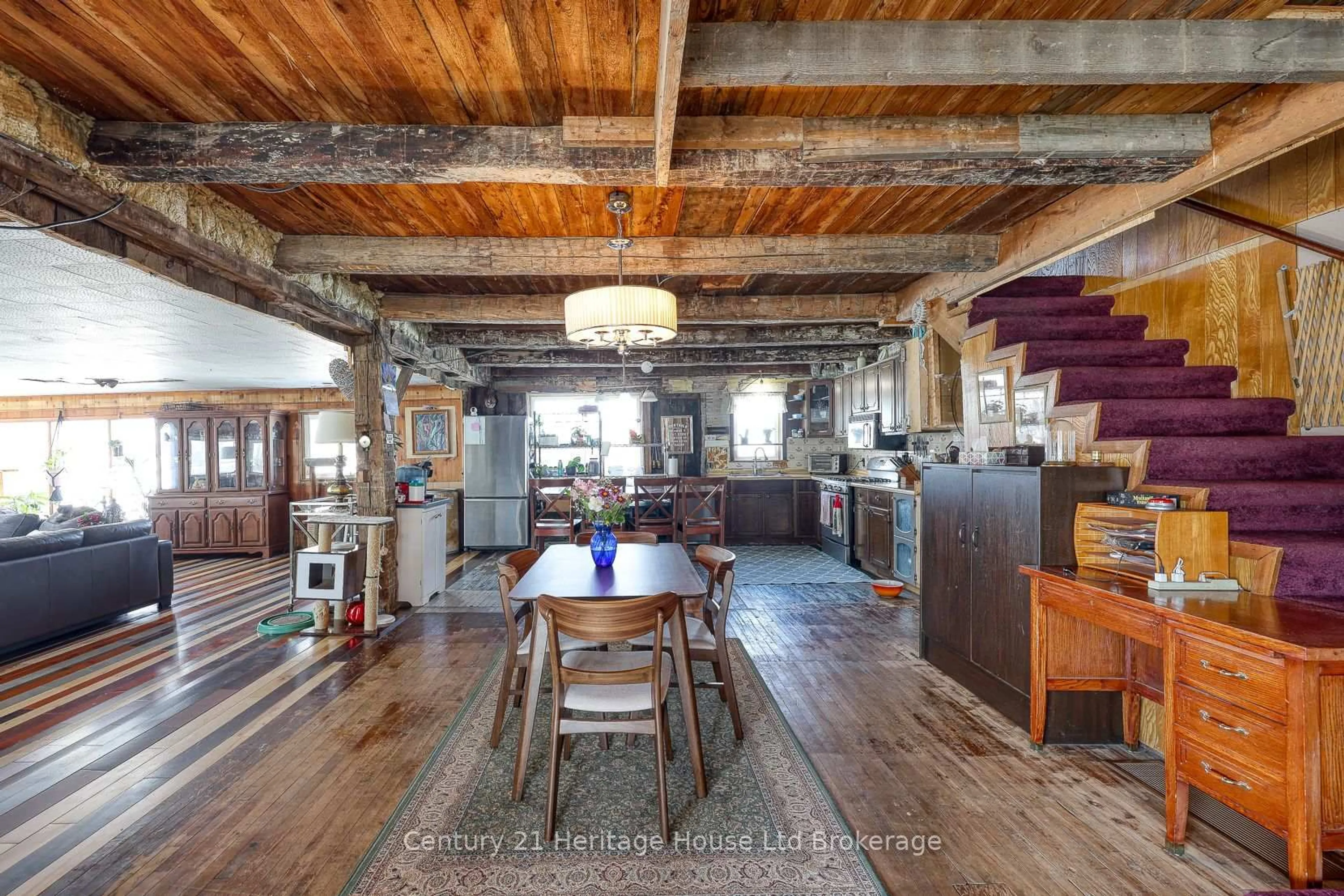 Rustic kitchen, unknown for 384810 Salford Rd, Norwich Ontario N0J 1C0