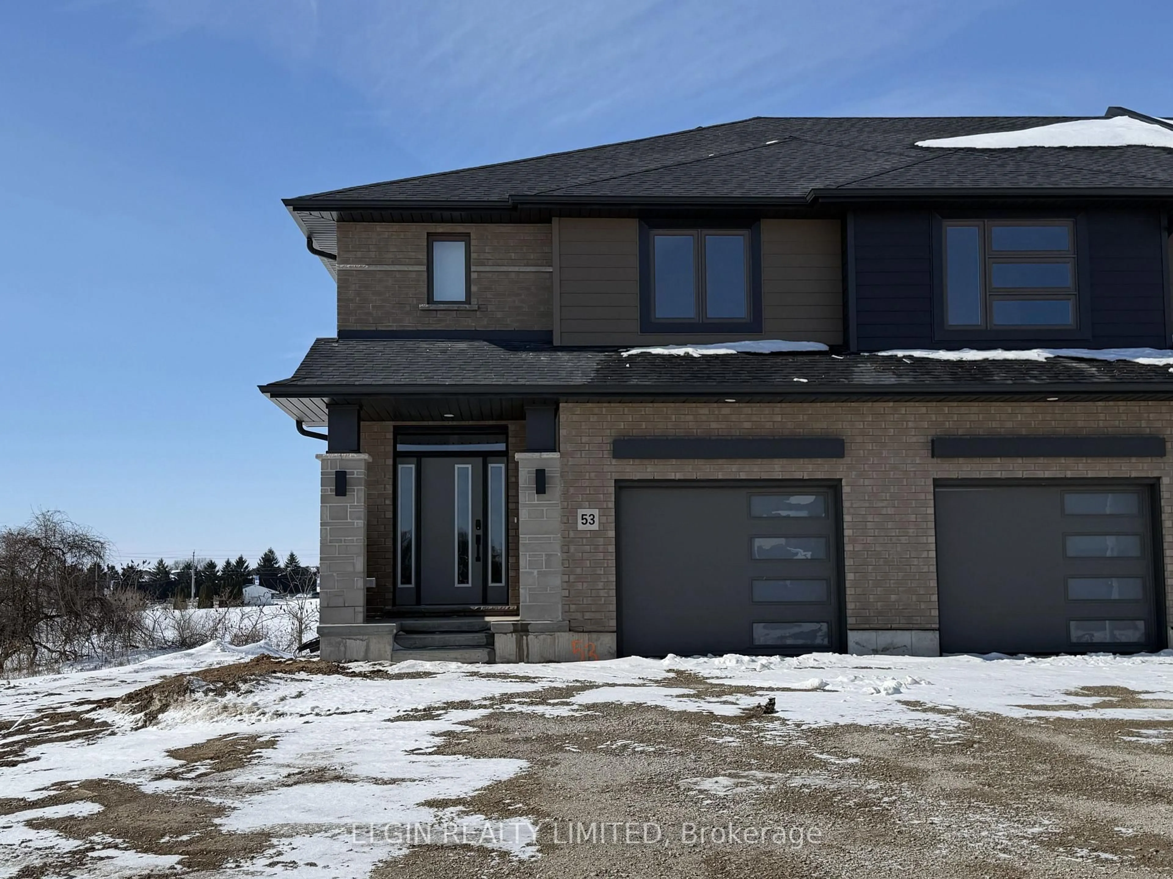 Home with brick exterior material, unknown for 53 Woodcock Dr, Tillsonburg Ontario N4G 0L9