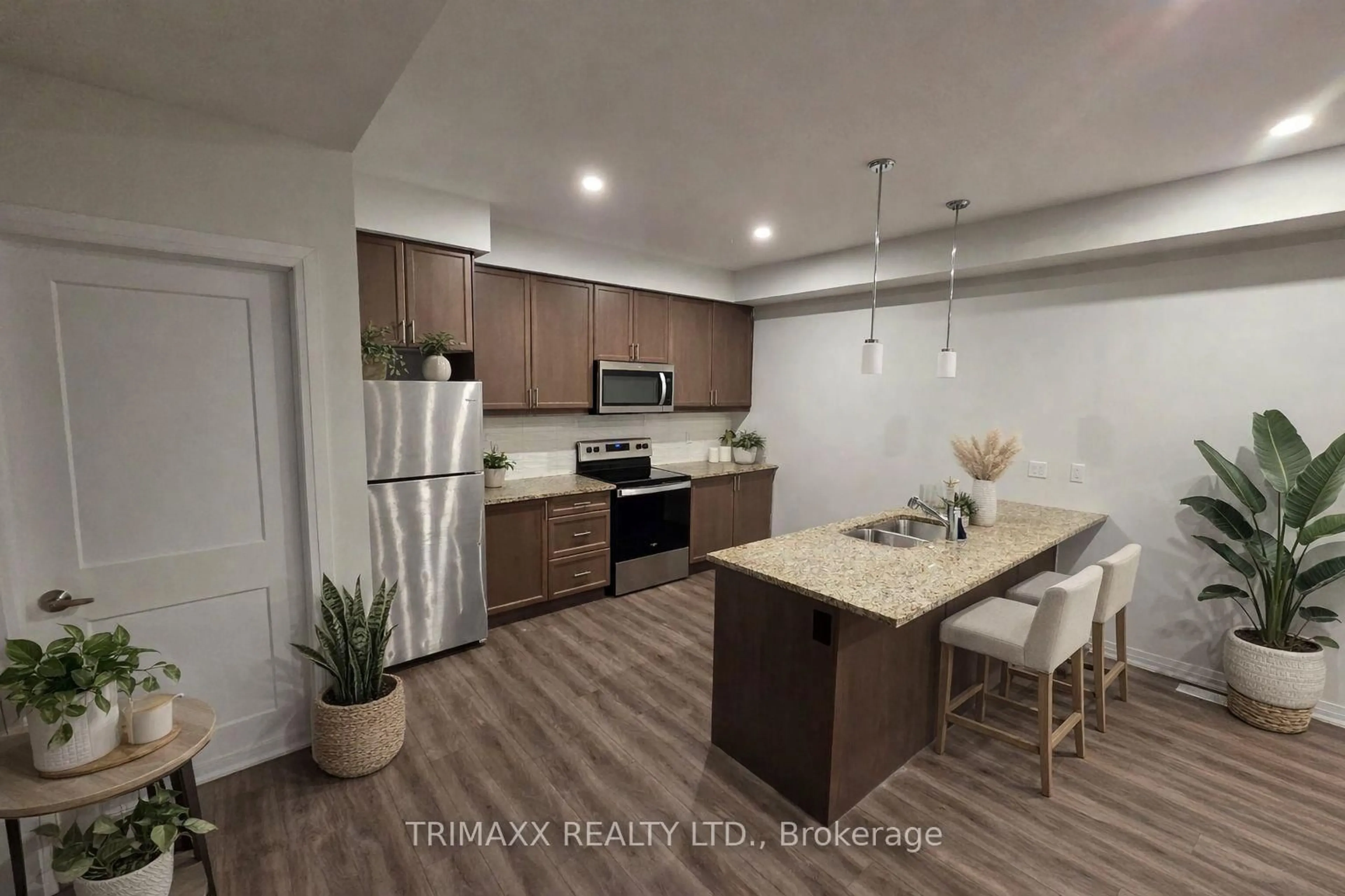 Open concept kitchen, unknown for 51 Sparrow Ave #50, Cambridge Ontario N1T 2E2